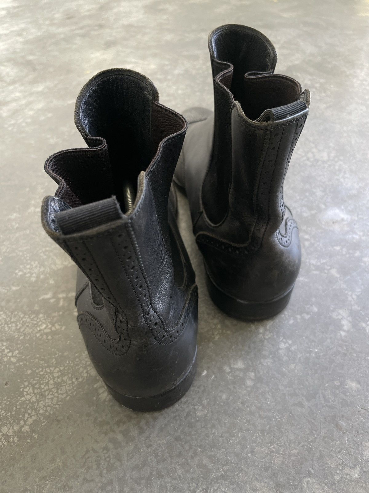 Designer Vintage Louis Vuitton Wing Tip Black Leather Chelsea Boots Size US 11 / EU 44 - 8 Thumbnail
