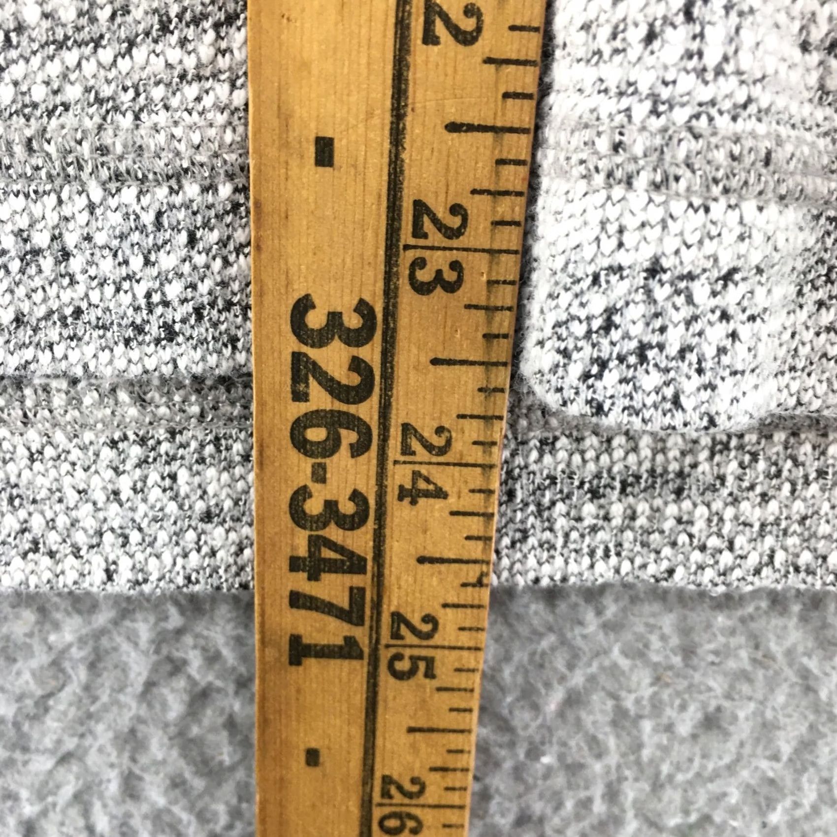 Banana Republic Banana Republic Pullover Sweater Mens S Gray Cotton Blend Henley Raglan Sleeve Shirt Size US S / EU 44-46 / 1 - 5 Thumbnail