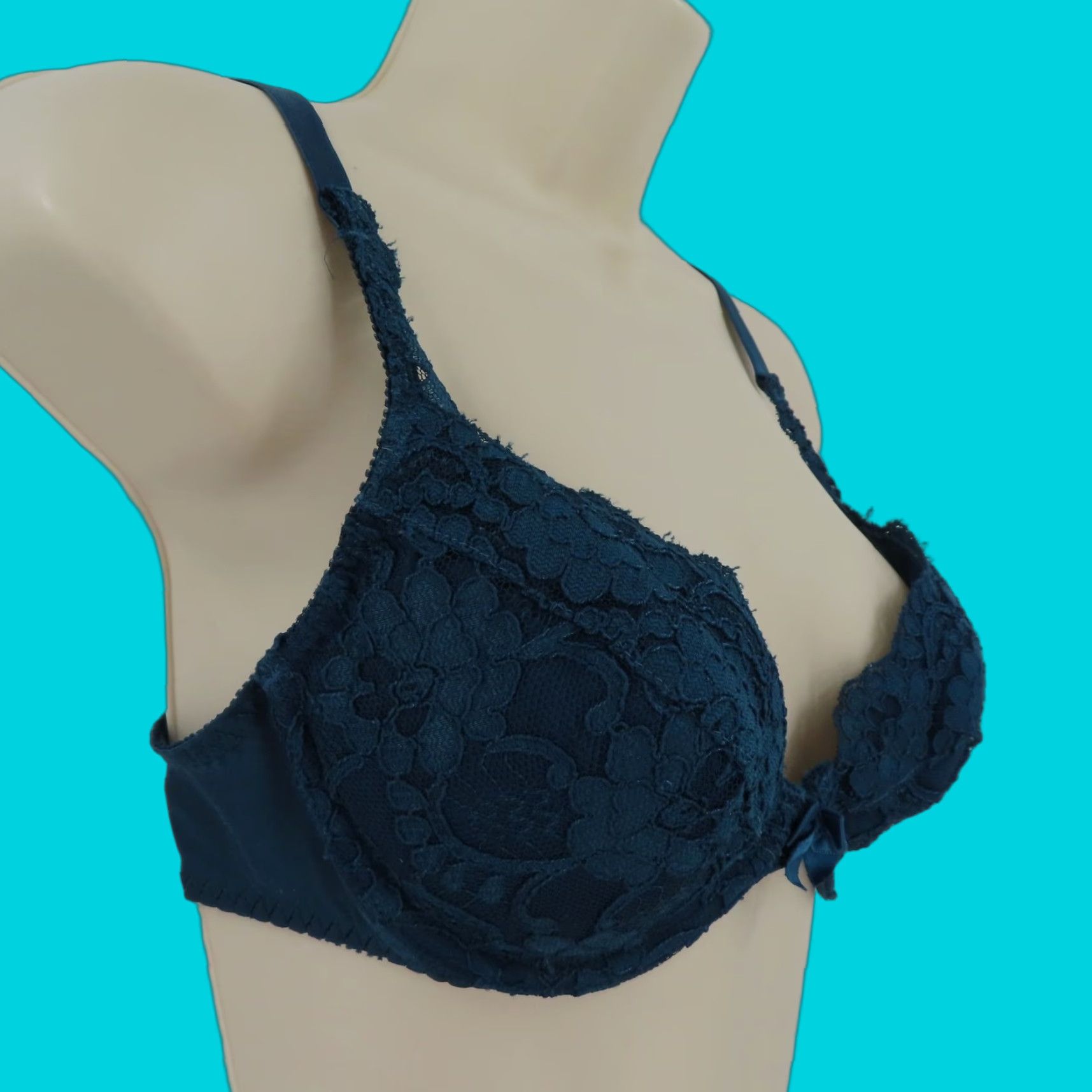Victoria's Secret VINTAGE Victoria's Secret Bra 34C Blue Floral Underwire Gold Label T-Shirt Cup C Womens Size ONE SIZE - 1 Thumbnail