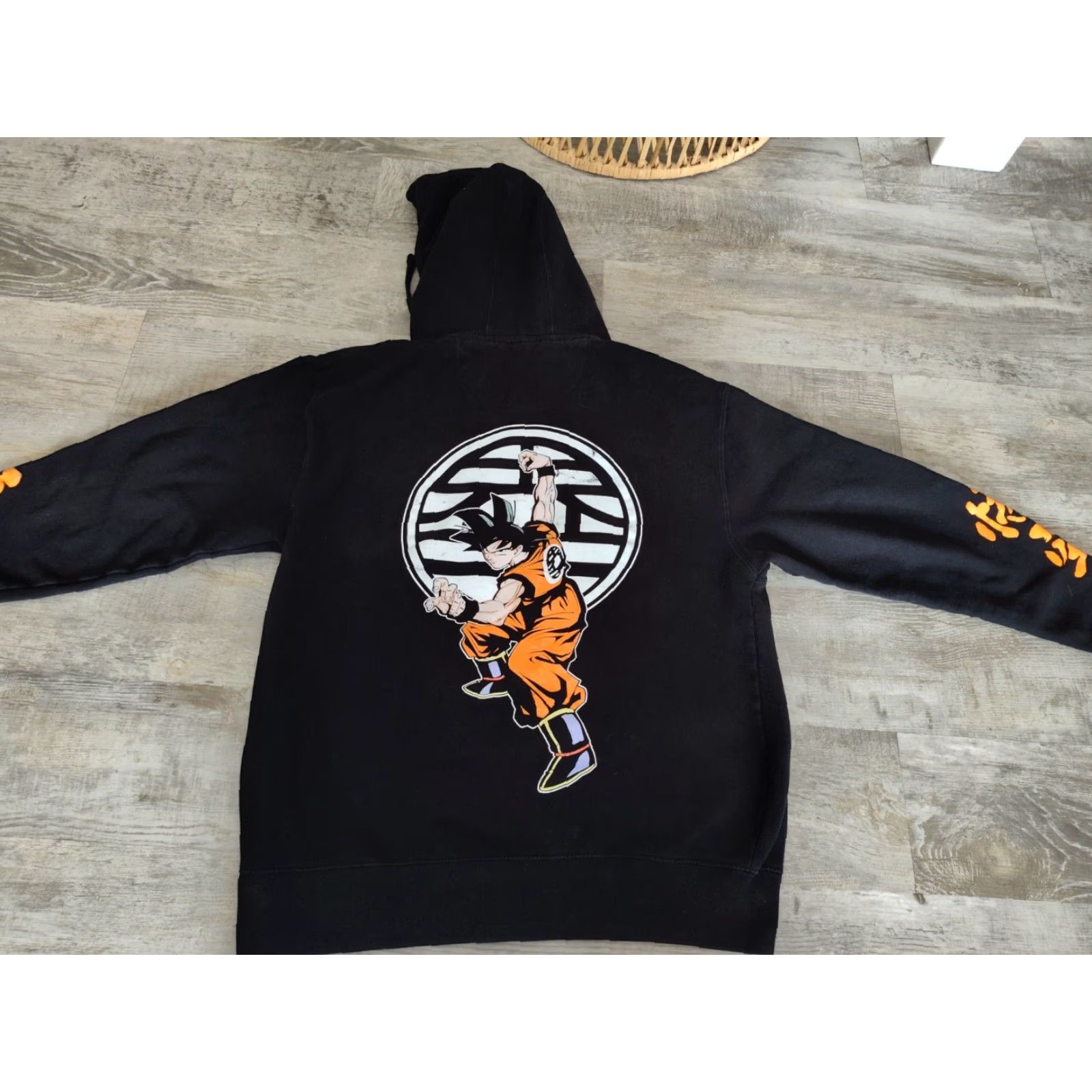 Vintage Dragon Ball Z DBZ Kame Symbol Large Goku Fighting Logo Anime Hoodie Size M Adult Size US M / EU 48-50 / 2 - 2 Thumbnail