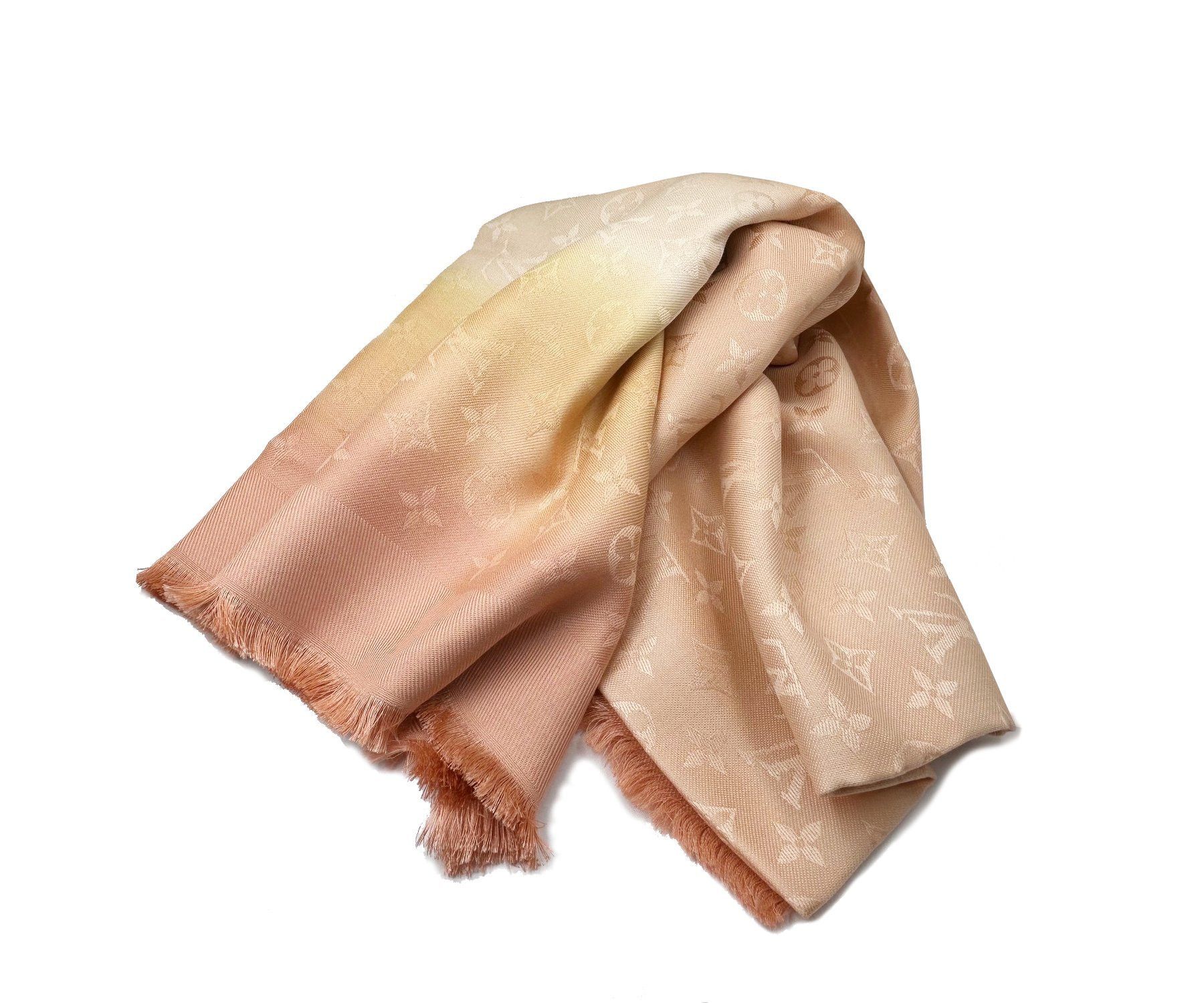 Louis Vuitton Louis Vuitton New Sold out Ombre Brush Jaune Chale Shawl Size ONE SIZE - 1 Thumbnail
