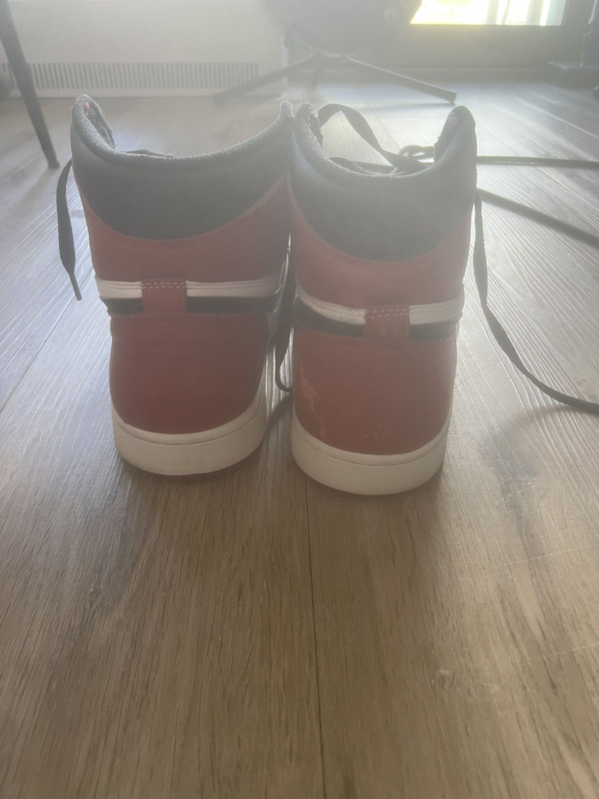 Jordan Brand × Nike Air Jordan 1 Retro High OG ‘Chicago’ 2015 Size US 11.5 / EU 44-45 - 5 Thumbnail