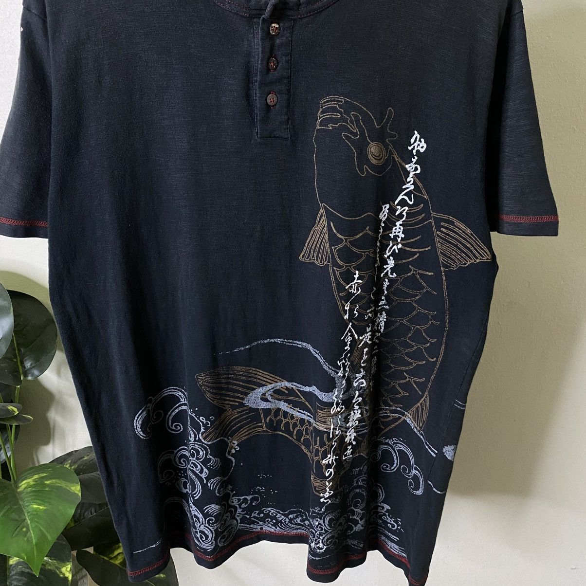 Japanese Brand KoiFish Sukajan Motive Ed Hardy Karakuri Tamashii Style Tee Size US L / EU 52-54 / 3 - 2 Thumbnail