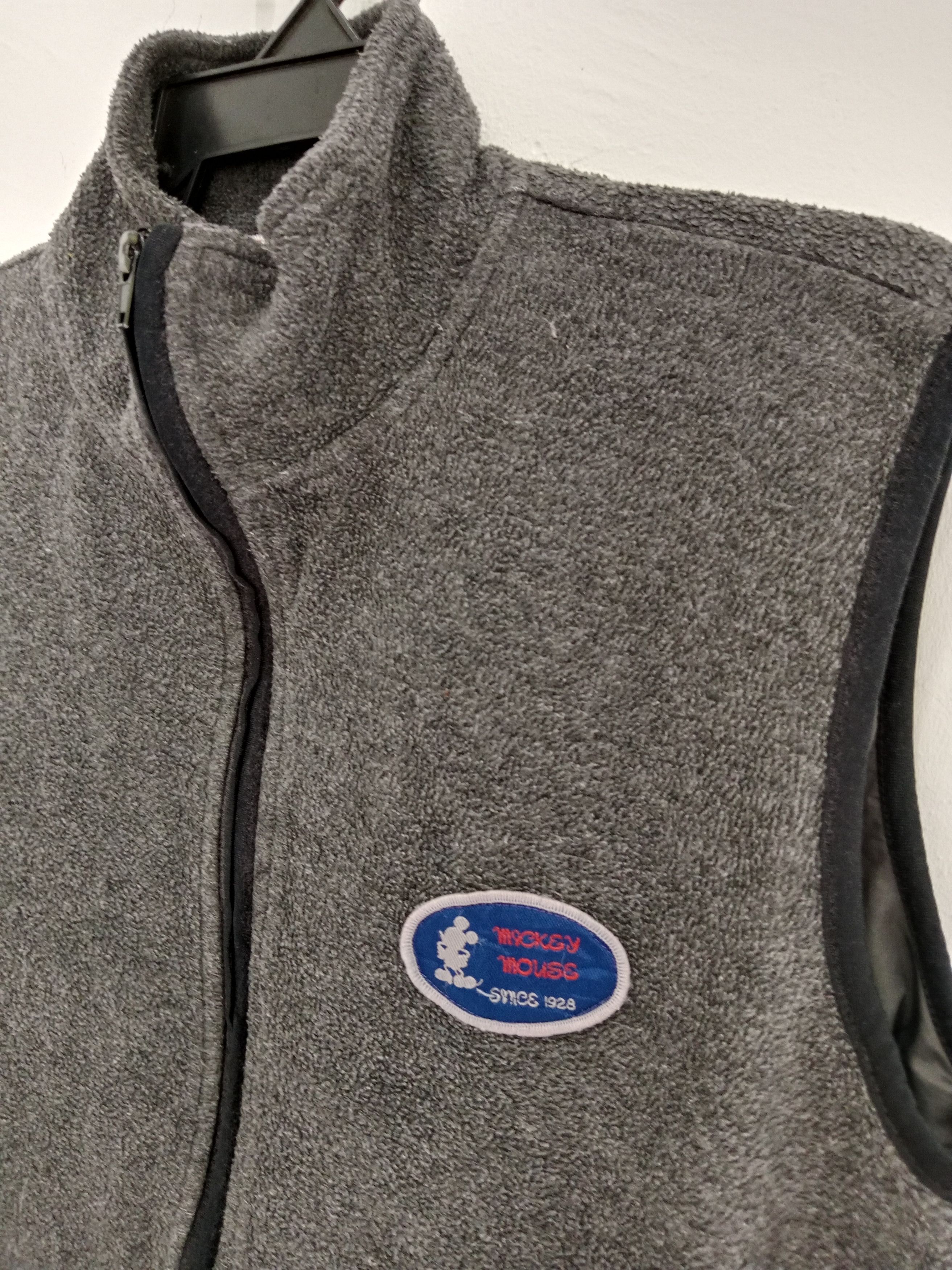 Mickey Mouse Vintage Mickey Mouse Vest Fleece Jacket Size US S / EU 44-46 / 1 - 6 Thumbnail
