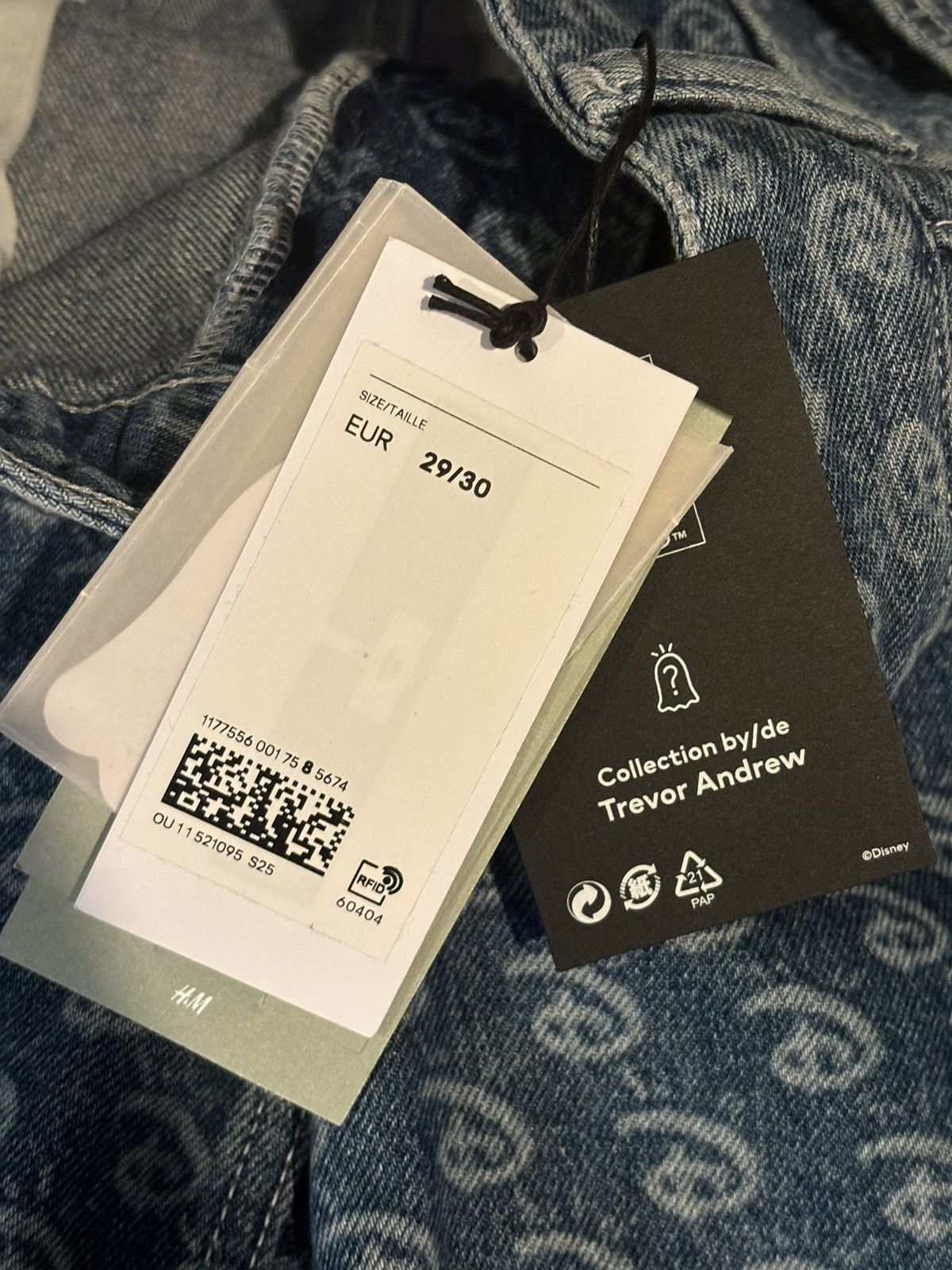 Disney × H&M Disney 100 h&m Trevor Andrew Disney logo monogram denim Size US 29 - 4 Thumbnail