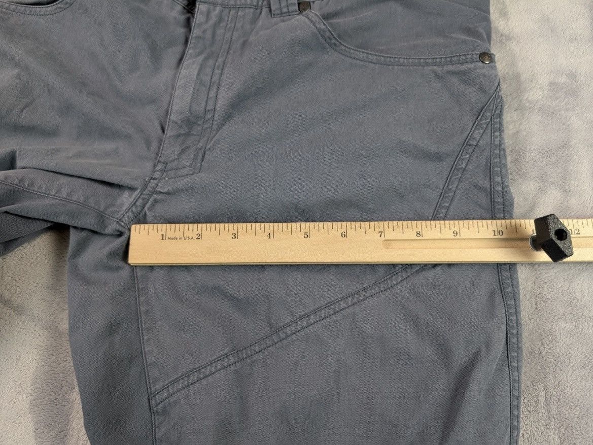 Arc'teryx Arcteryx Bastion Straight Leg Hiking Pants 32x31 Size US 32 / EU 48 - 8 Thumbnail