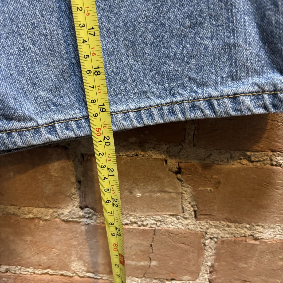 Levi's × Vintage $60 Y2K Levi’s Jean Shorts Size US 33 - 8 Thumbnail