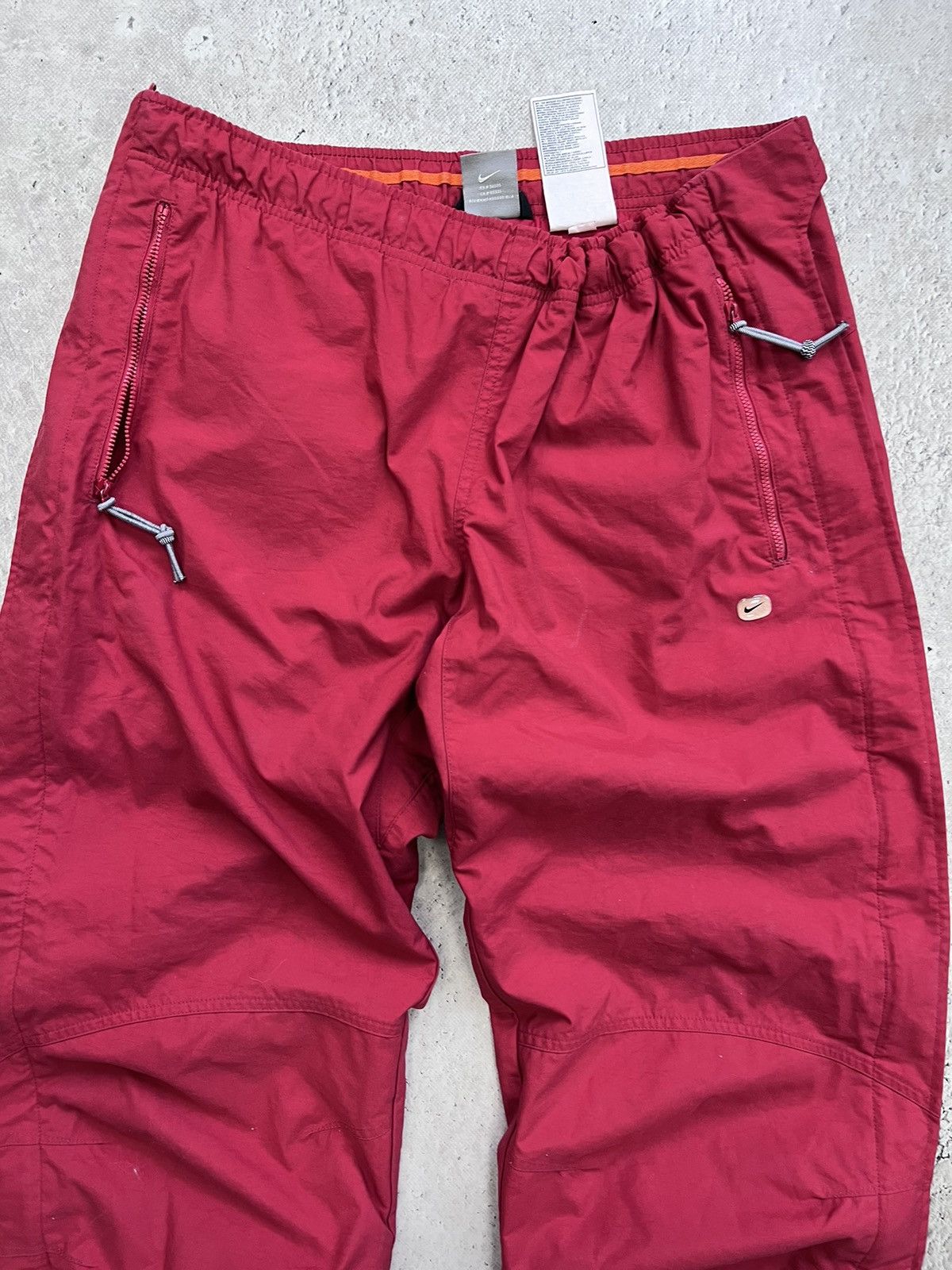 Nike × Vintage Vintage Nike Track Cargo Pants Nylon Drill Y2K Style Swoosh Size US 34 / EU 50 - 5 Thumbnail
