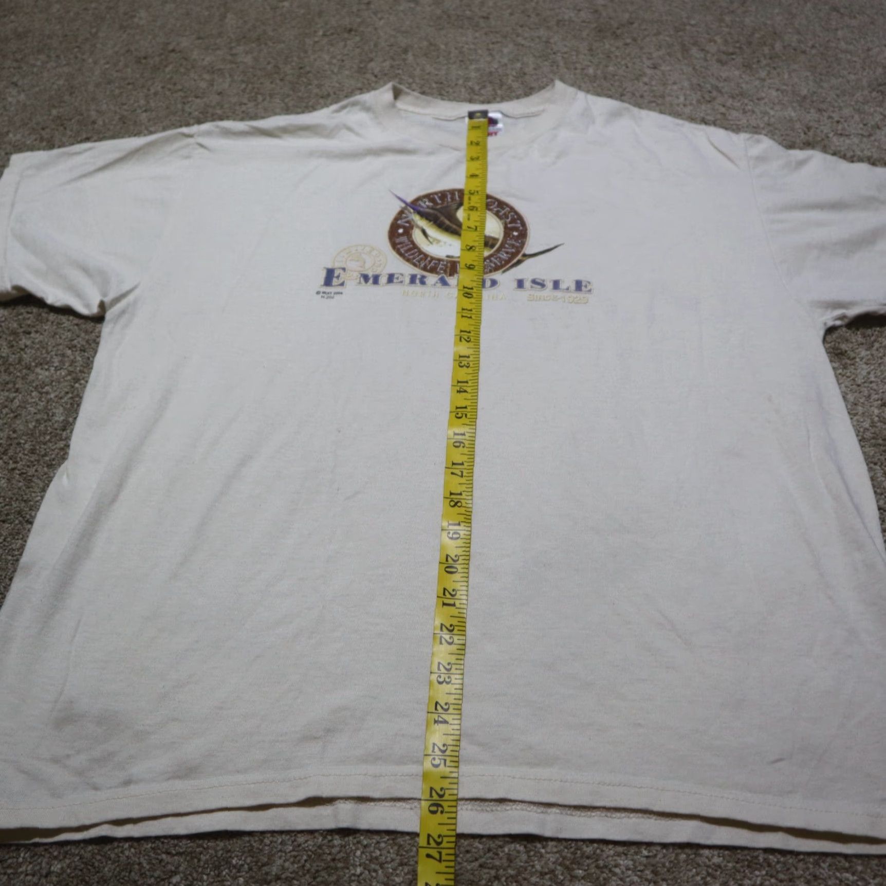 Vintage Vintage Emerald Isle North Carolina NC Graphic T-Shirt Adult Large Beige 90s Coastal Men Size US L / EU 52-54 / 3 - 6 Thumbnail