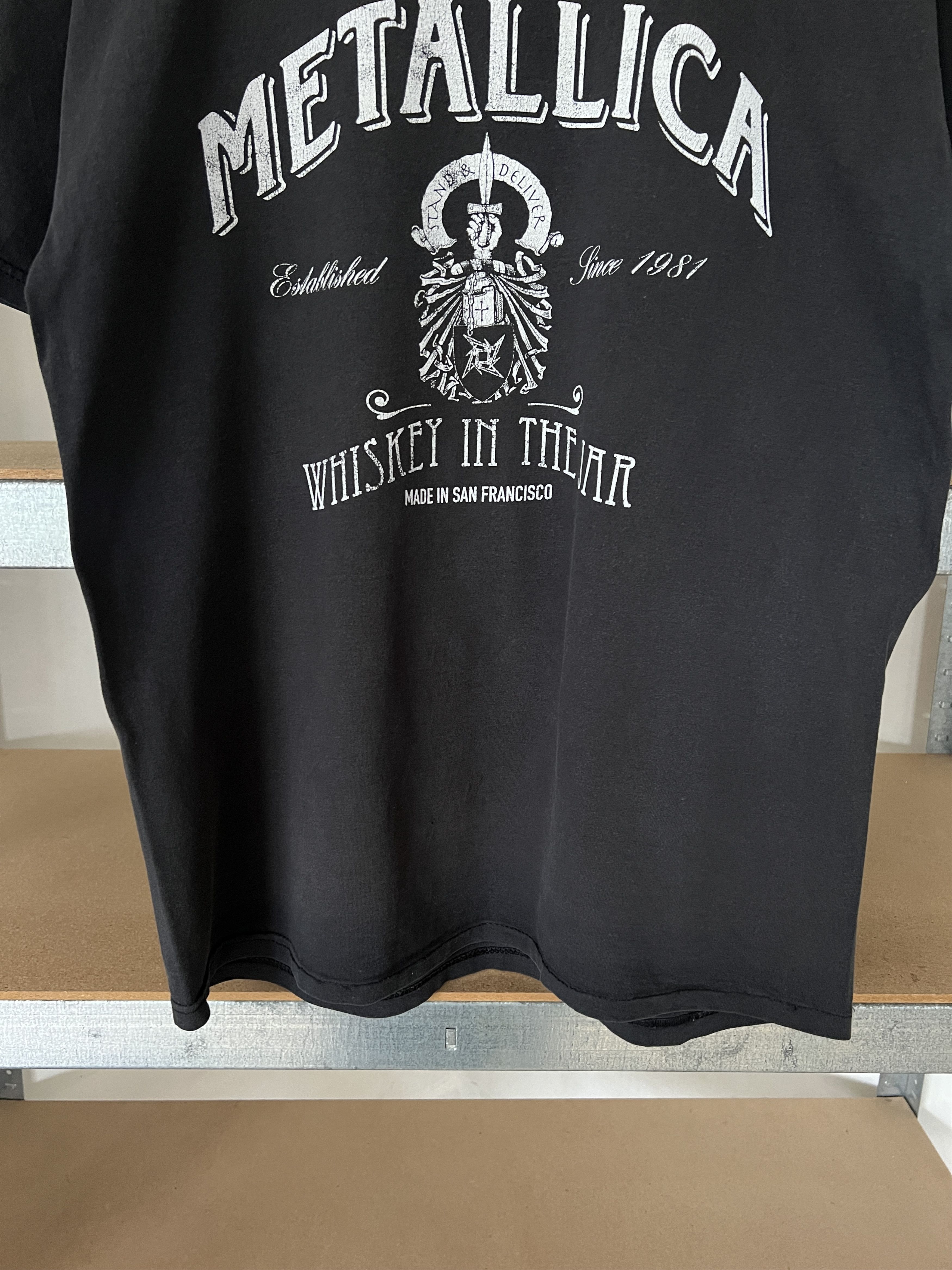 Band Tees Vintage 2000s Metallica Whiskey In The Jar Rock Band T-shirt Size US L / EU 52-54 / 3 - 11 Thumbnail