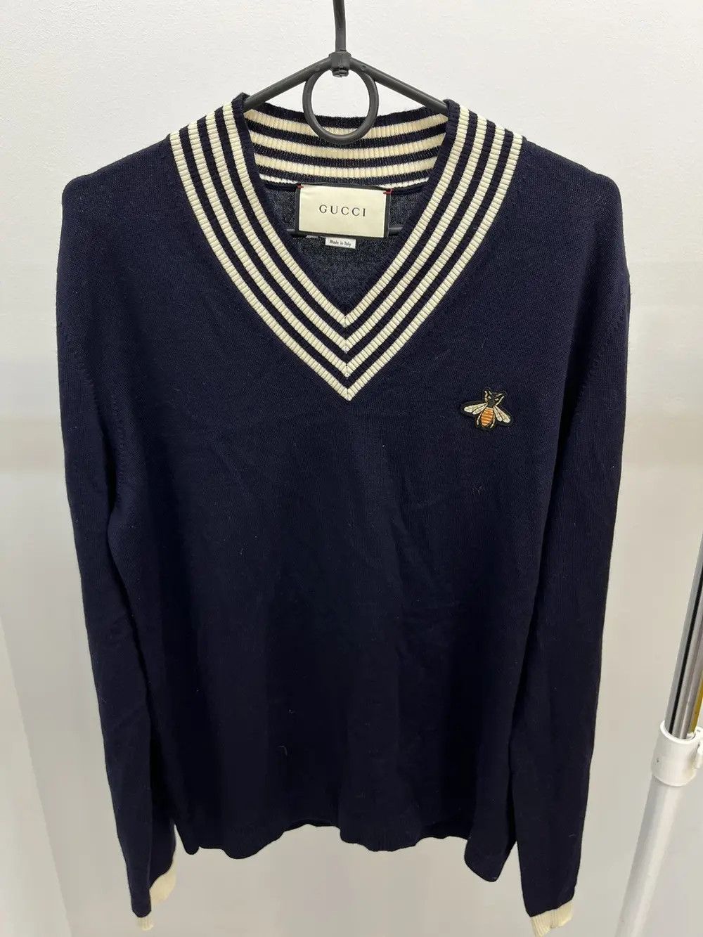 Gucci Gucci Bee Embroidery V-Neck Wool Sweater Size US L / EU 52-54 / 3 - 1 Thumbnail