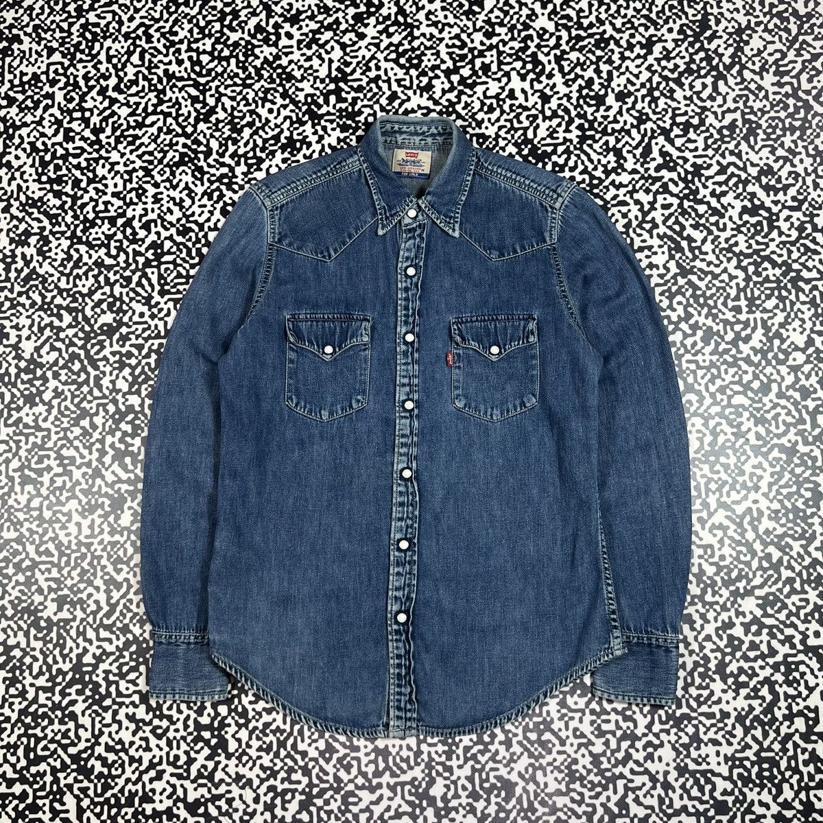 Levi's Vintage Clothing Vintage 00s Levis Red Tab Denim Shirts Retro Casual Style Size M / US 6-8 / IT 42-44 - 1 Thumbnail