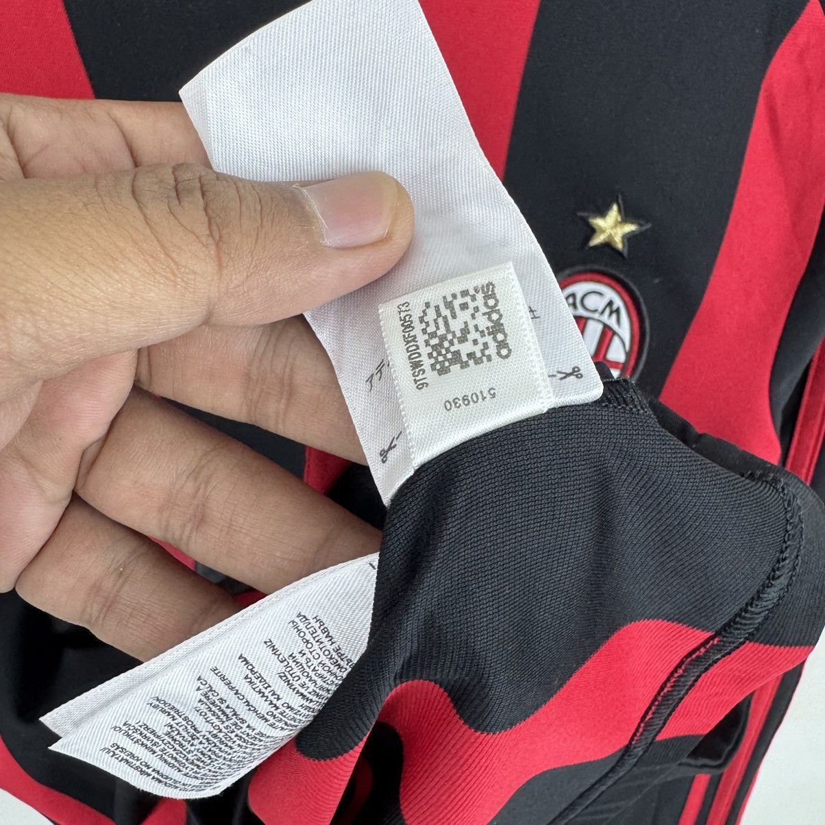 Adidas × Vintage Vintage AC Milan Long Sleeves Jersey bwin 2008 Size US S / EU 44-46 / 1 - 5 Thumbnail