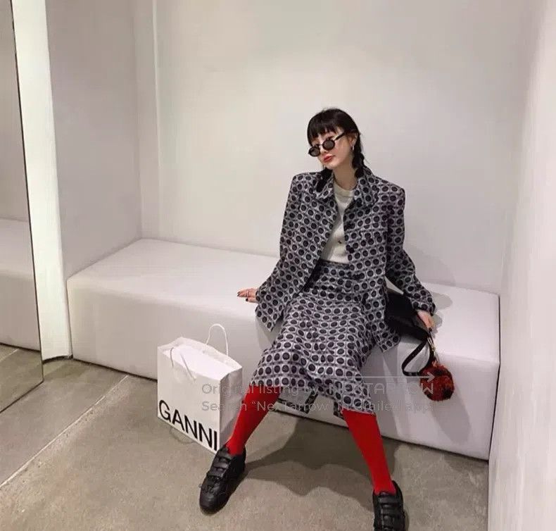 Comme des Garcons Comme Des Garcons Mainline geometric polka dot print short Size S / US 4 / IT 40 - 8 Thumbnail