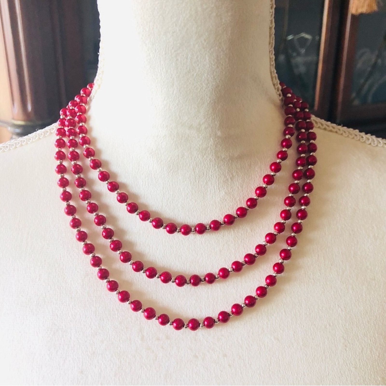 Handmade Handcrafted triple strand red Pearl genuine ruby cneckla Size ONE SIZE - 7 Thumbnail