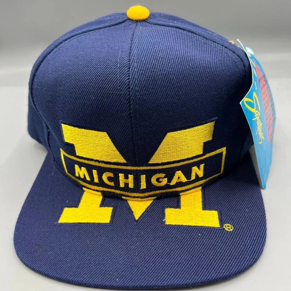 Signatures Michigan Wolverines Hat Men Signatures Snap Back Cap New Size ONE SIZE - 1 Thumbnail