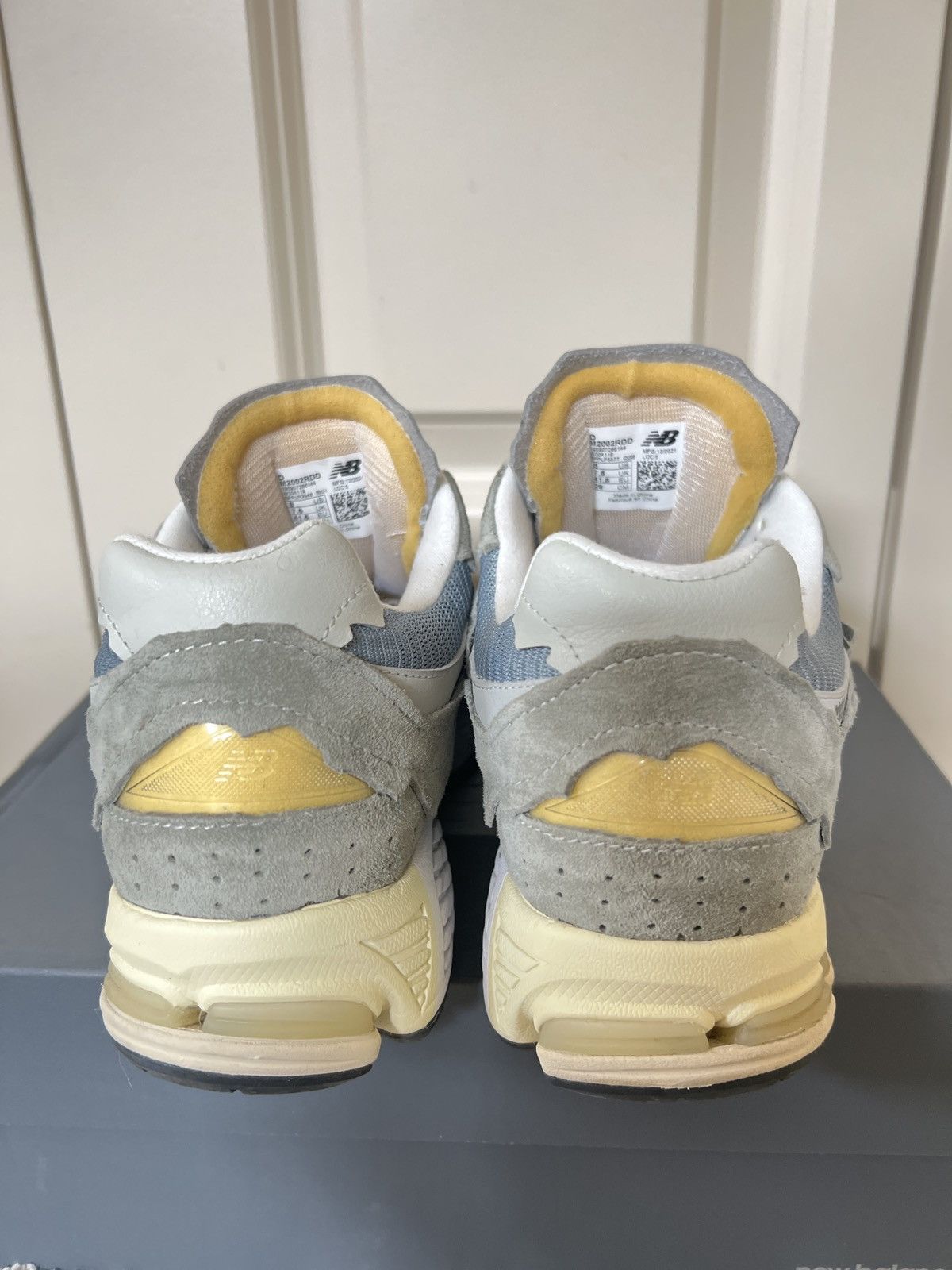 New Balance New Balance 2002R Protection Pack Mirage Grey M2002RDD Size US 8 / EU 41 - 5 Thumbnail