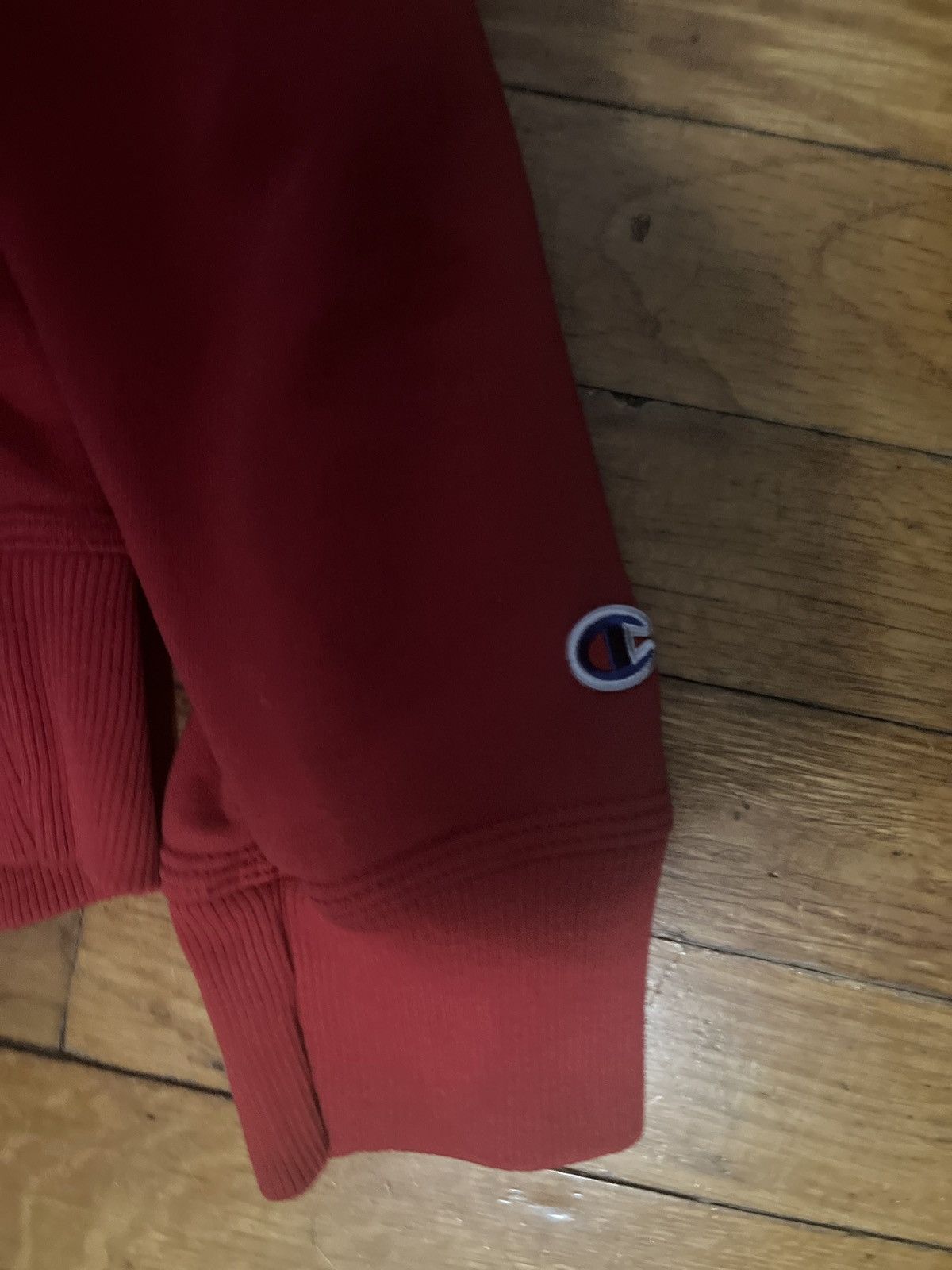Champion Red champion hoodie Size US L / EU 52-54 / 3 - 2 Thumbnail
