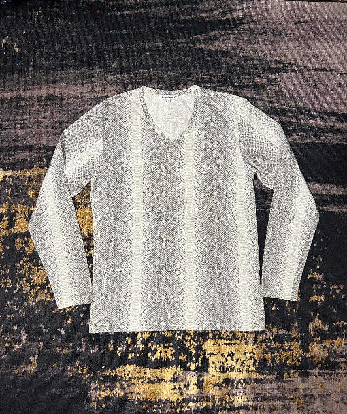 If Six Was Nine Semantic Design Snake Long Sleve Size US M / EU 48-50 / 2 - 1 Thumbnail
