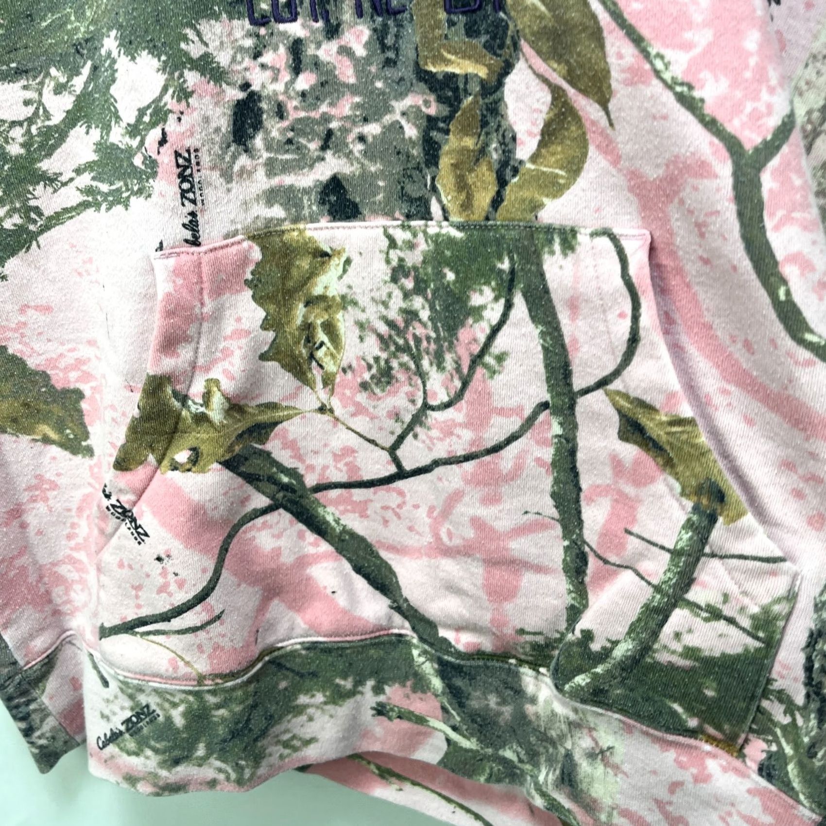 Vintage VINTAGE Cabela'S Hoodie Womens M Pink Tree Camo Size M / US 6-8 / IT 42-44 - 3 Thumbnail