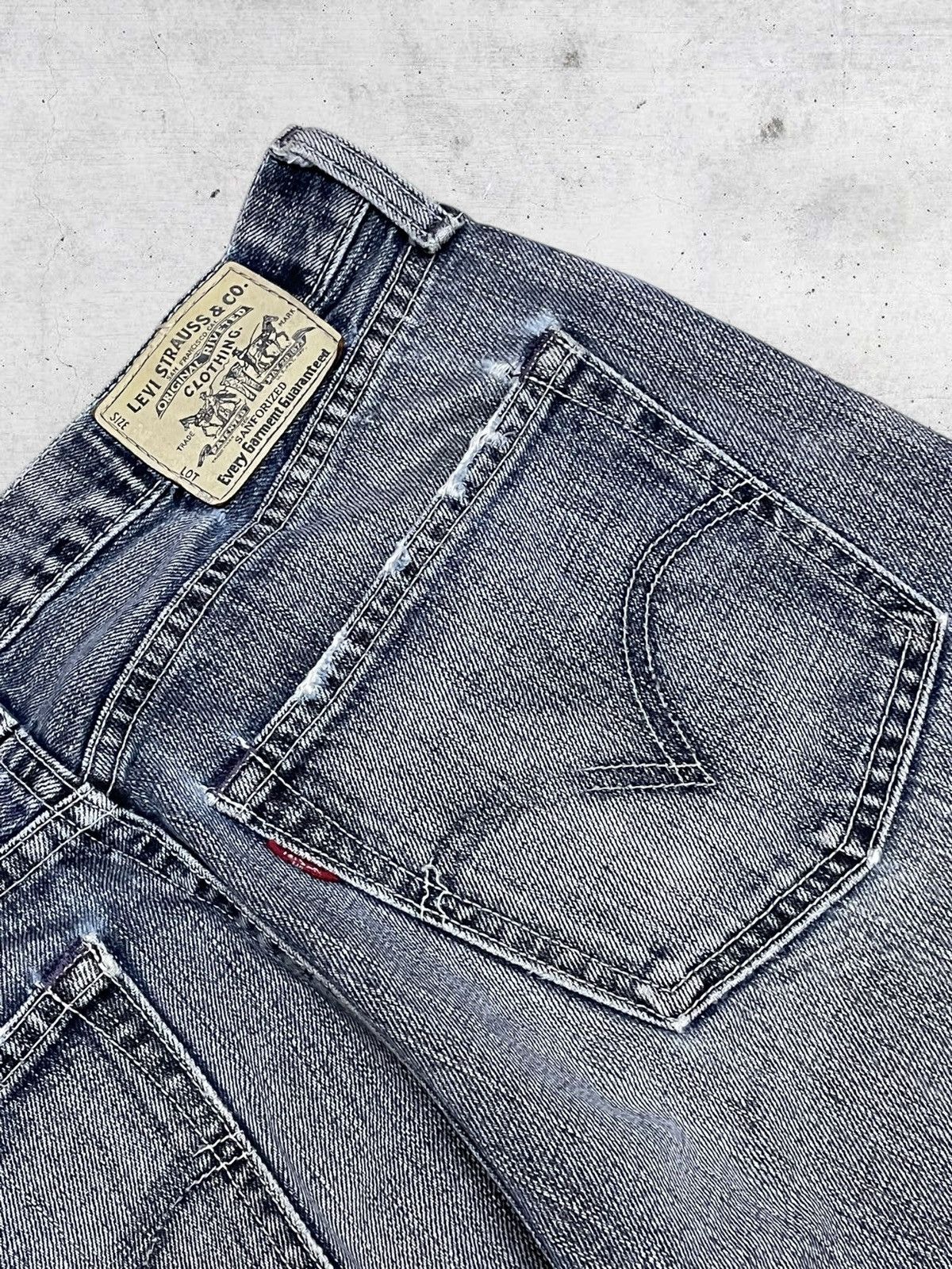 Levi's Vintage Clothing VINTAGE 502 LEVIS USA DESIGNER 90S DISTRESSED OG STYLE DENIM Size US 30 / EU 46 - 15 Thumbnail