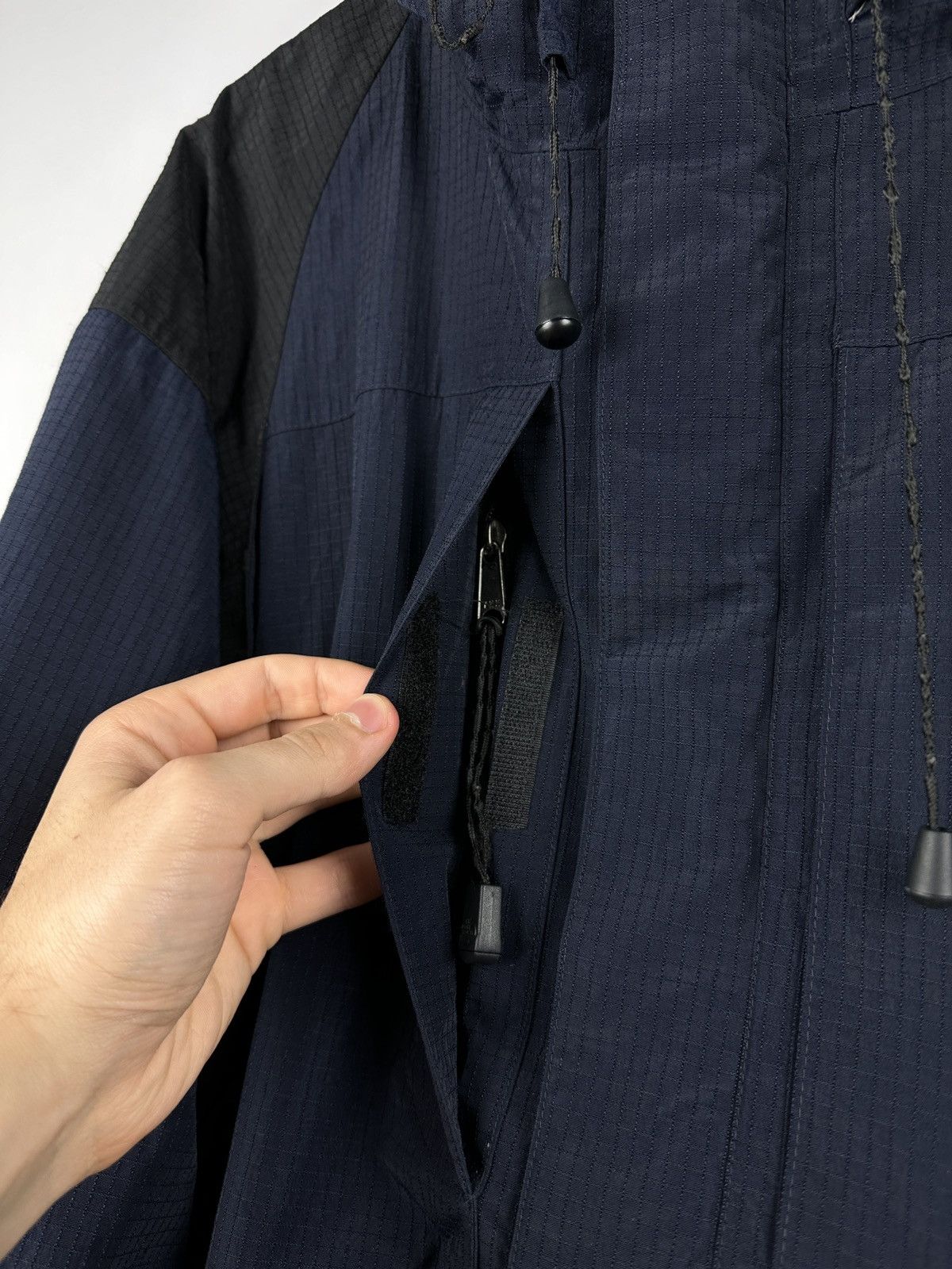 The North Face × Vintage Vintage 90s The North Face GoreTex XCR Summit Series Jacket Size US M / EU 48-50 / 2 - 7 Thumbnail