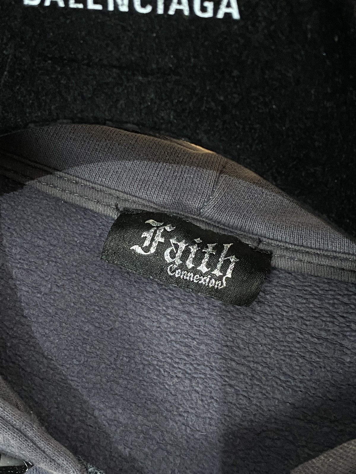 Faith Connexion $528 GOTHIC STUD HOODIE GRAY PURPLE SWEATER GOTH ROCK BAND Size US L / EU 52-54 / 3 - 4 Thumbnail