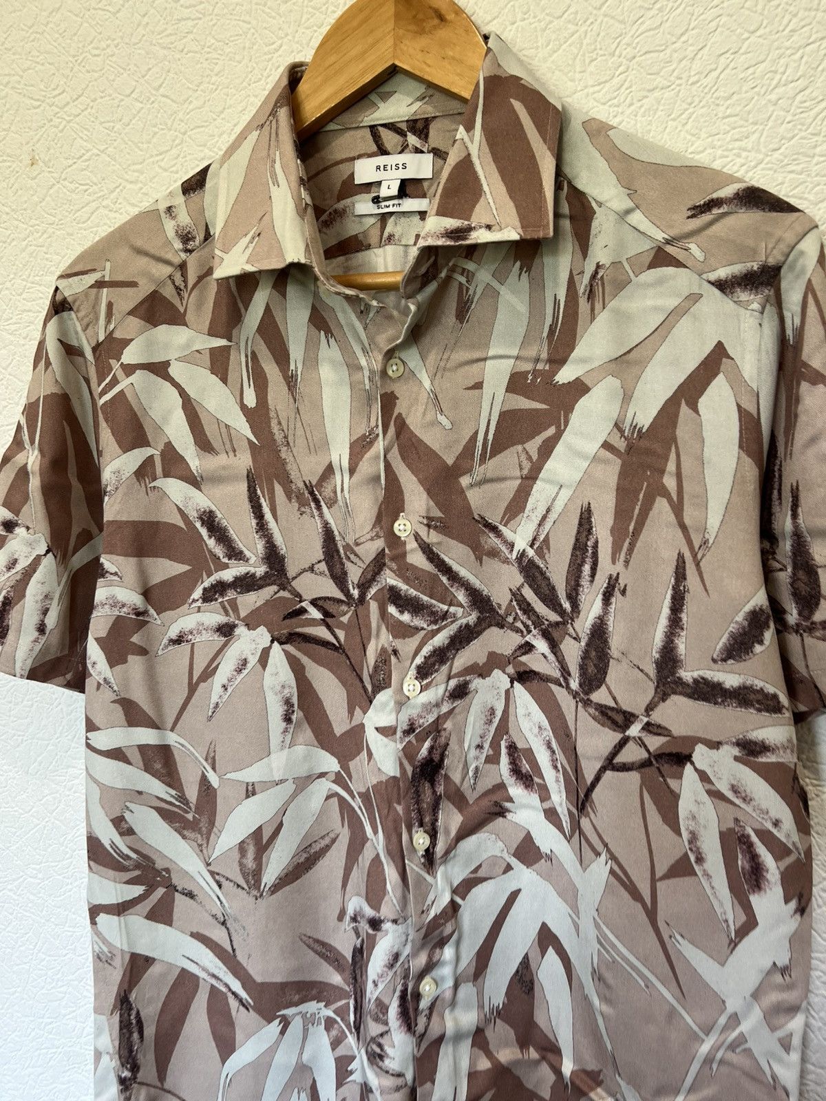 Reiss Reiss Classic Button Up Shirt Beige Size US L / EU 52-54 / 3 - 2 Thumbnail