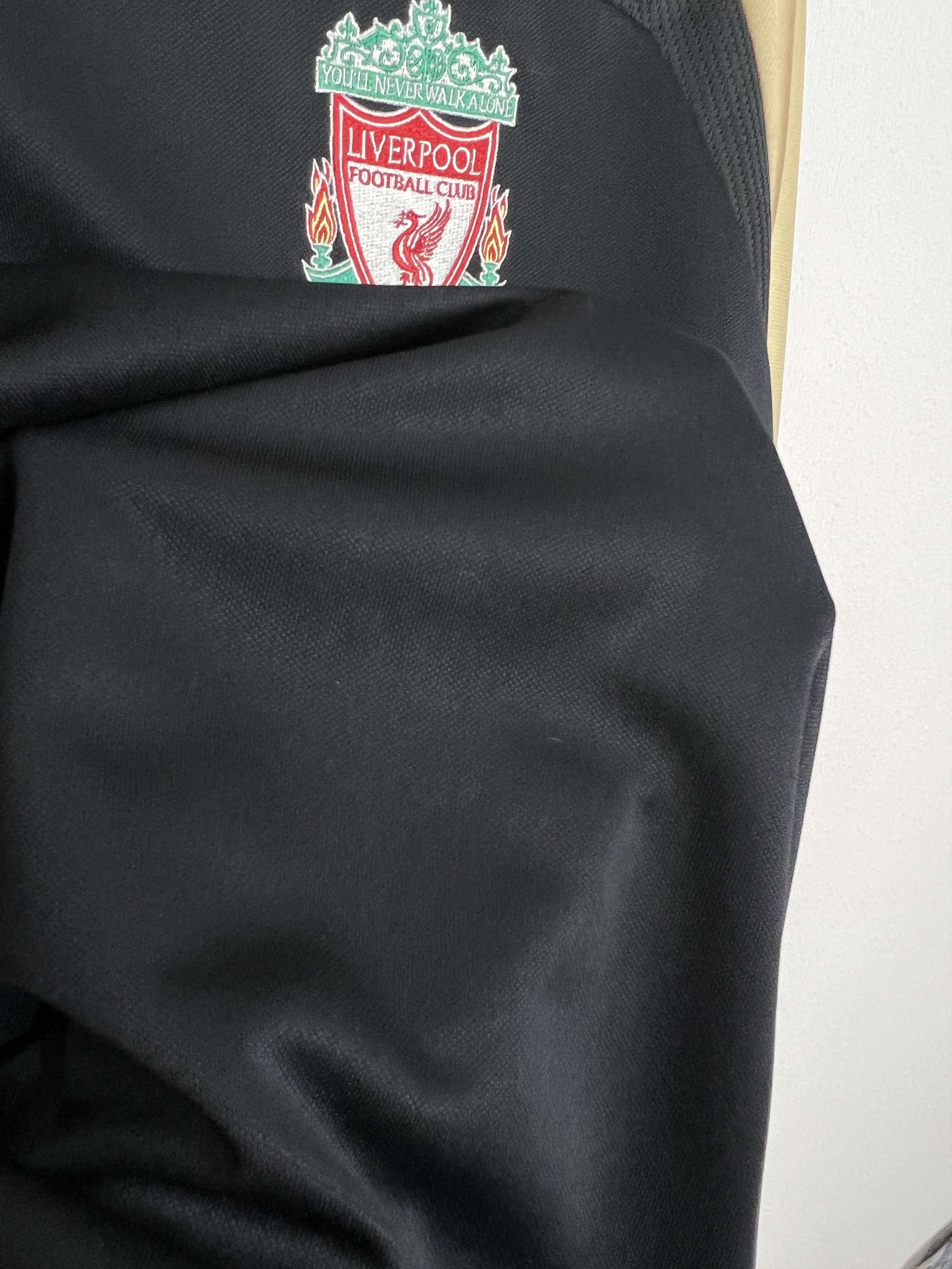 Adidas Vintage Adidas Liverpool Football Train Sweatshirt Track Top Size US M / EU 48-50 / 2 - 8 Thumbnail