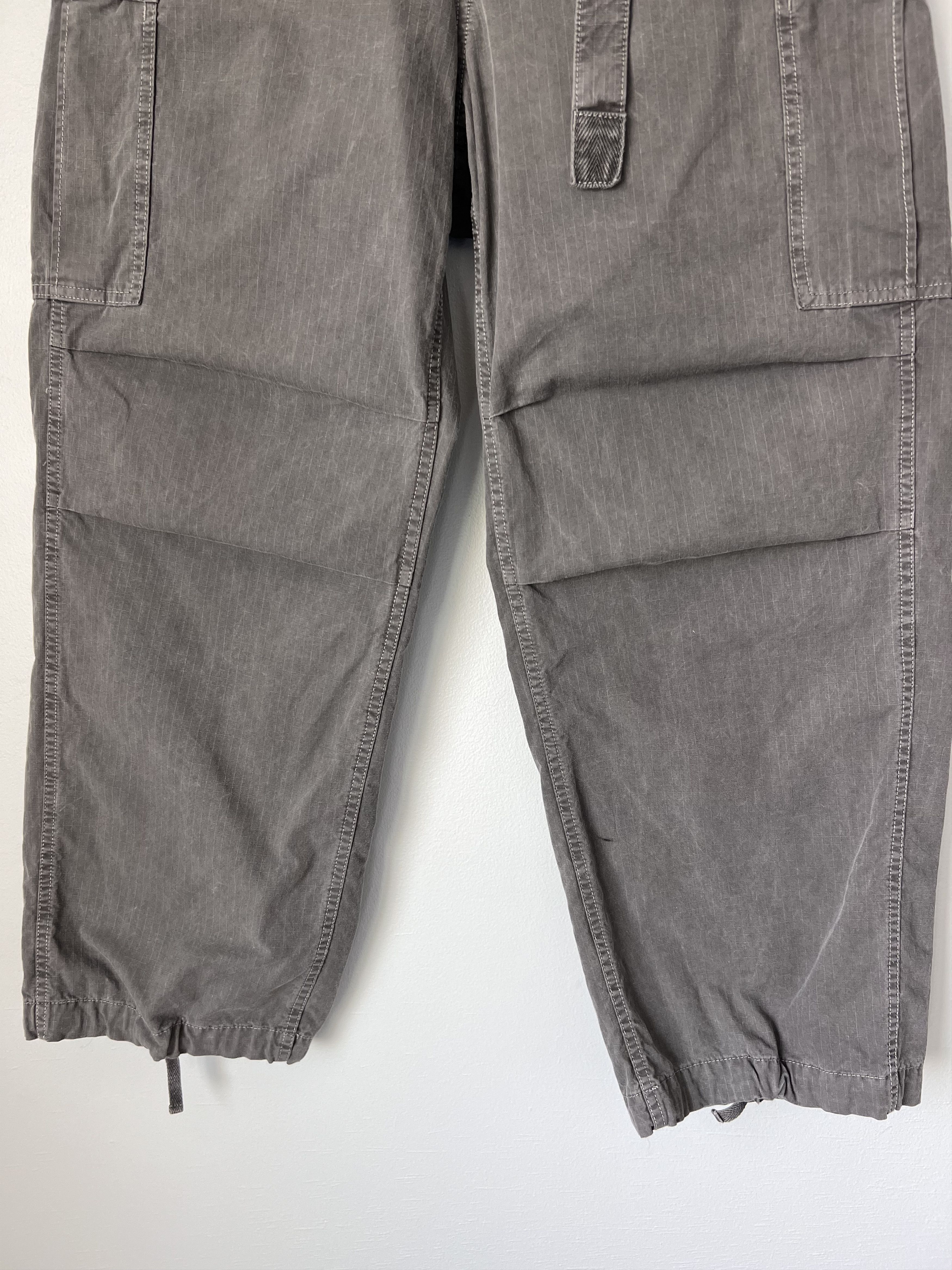 Sacai Sacai Garment Dyed Nylon Twill Cargo Pants in Grey Size US 32 / EU 48 - 3 Thumbnail