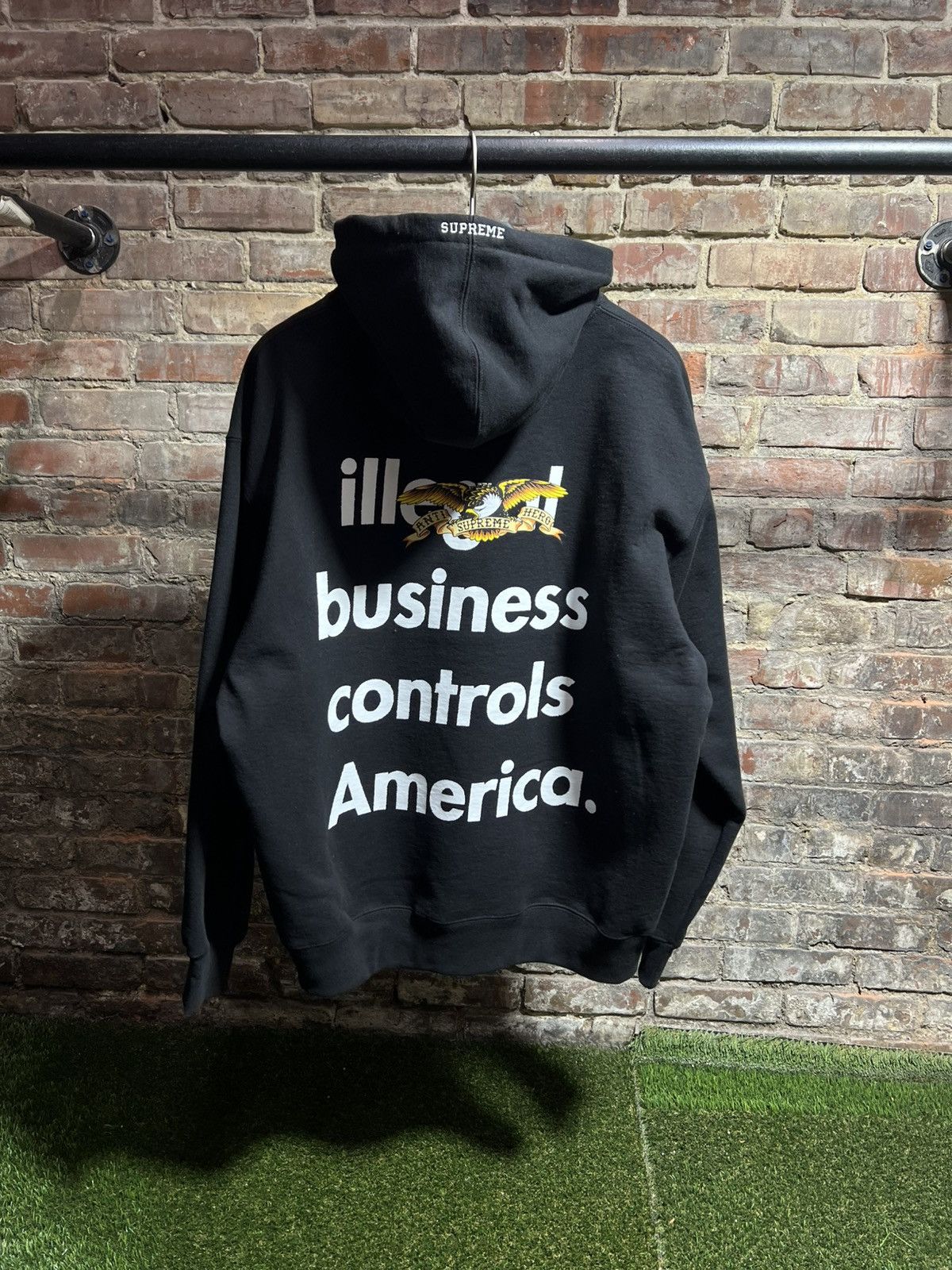 Antihero × Supreme Supreme Antihero Hoodie Black Sz. XL Size US XL / EU 56 / 4 - 2 Thumbnail