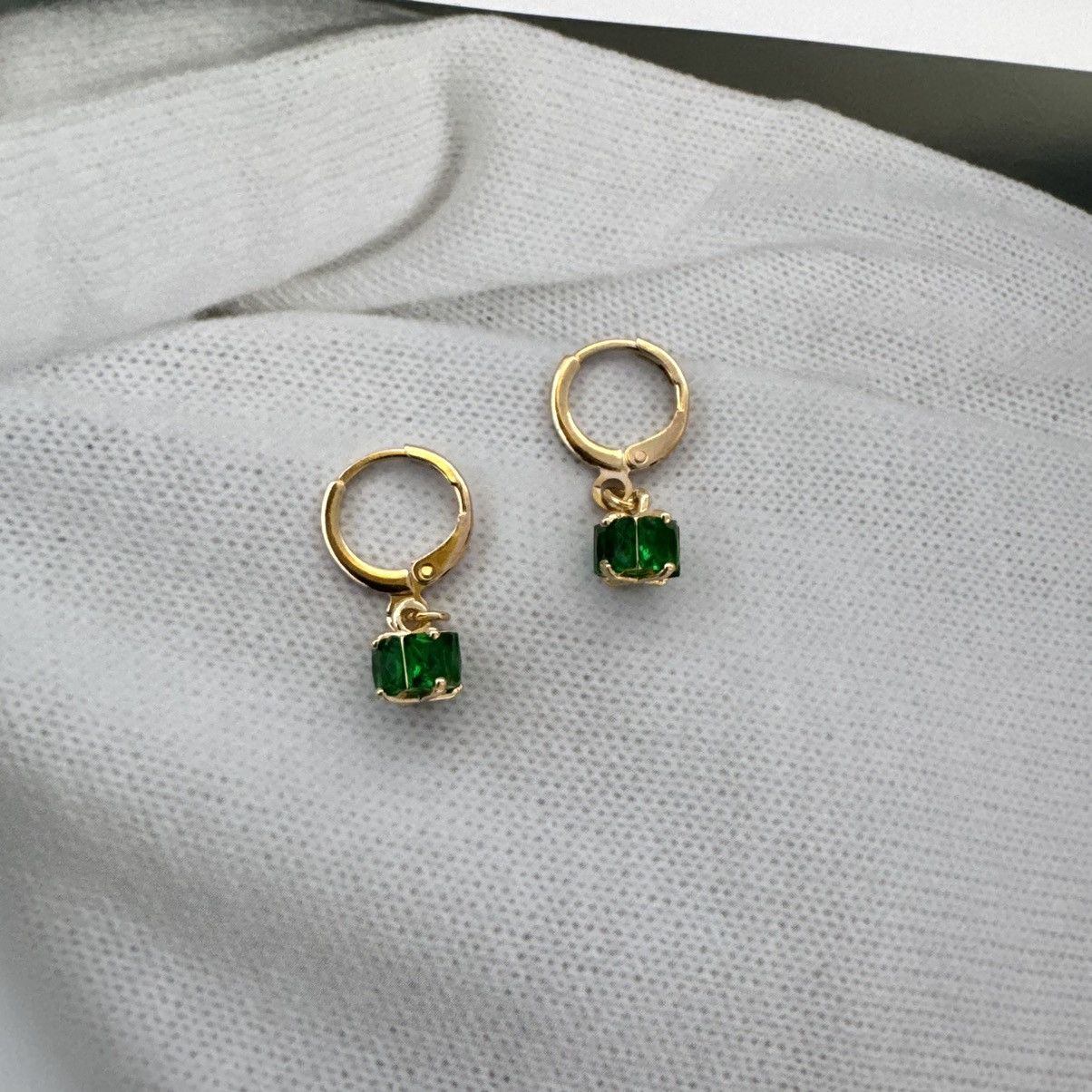 Other Green Crystal Dangle Drop Earrings for Women Size ONE SIZE - 2 Thumbnail