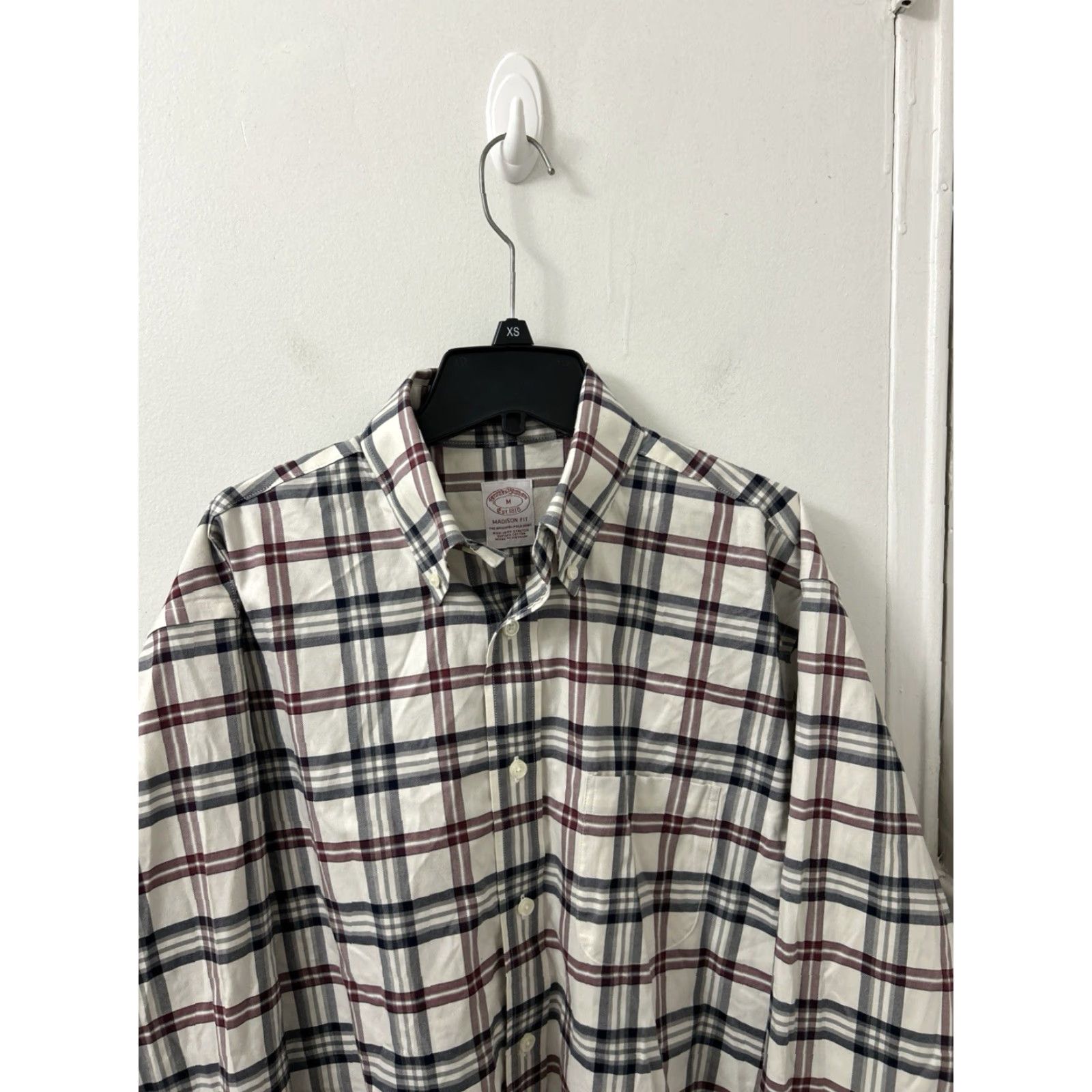 Brooks Brothers Brooks Brothers Madison Fit Button-Up Shirt Mens M Beige Plaid Classic Non-Iron Supima Cotton Long Sleeve Collar BTN-Up Size US M / EU 48-50 / 2 - 2 Thumbnail