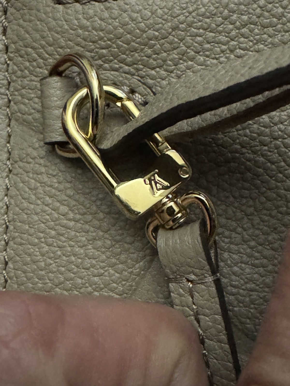 Louis Vuitton Louis Vuitton Neverfull Empreinte Pochette New Size ONE SIZE - 6 Thumbnail
