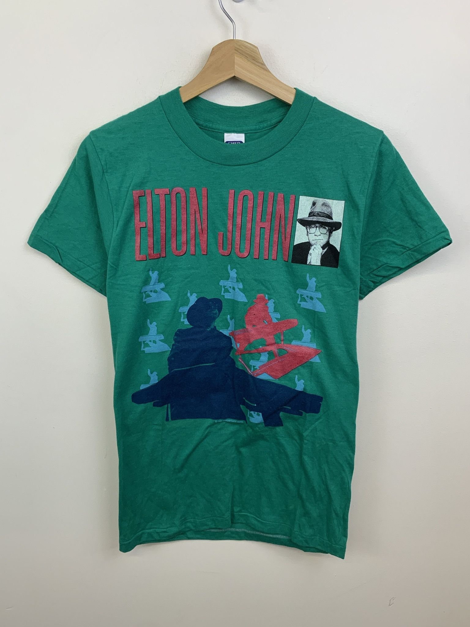 Other Vintage 1980s Elton John Single Stitch Tee 1988 Band Tour Shirt Size S (M) Size US S / EU 44-46 / 1 - 1 Thumbnail