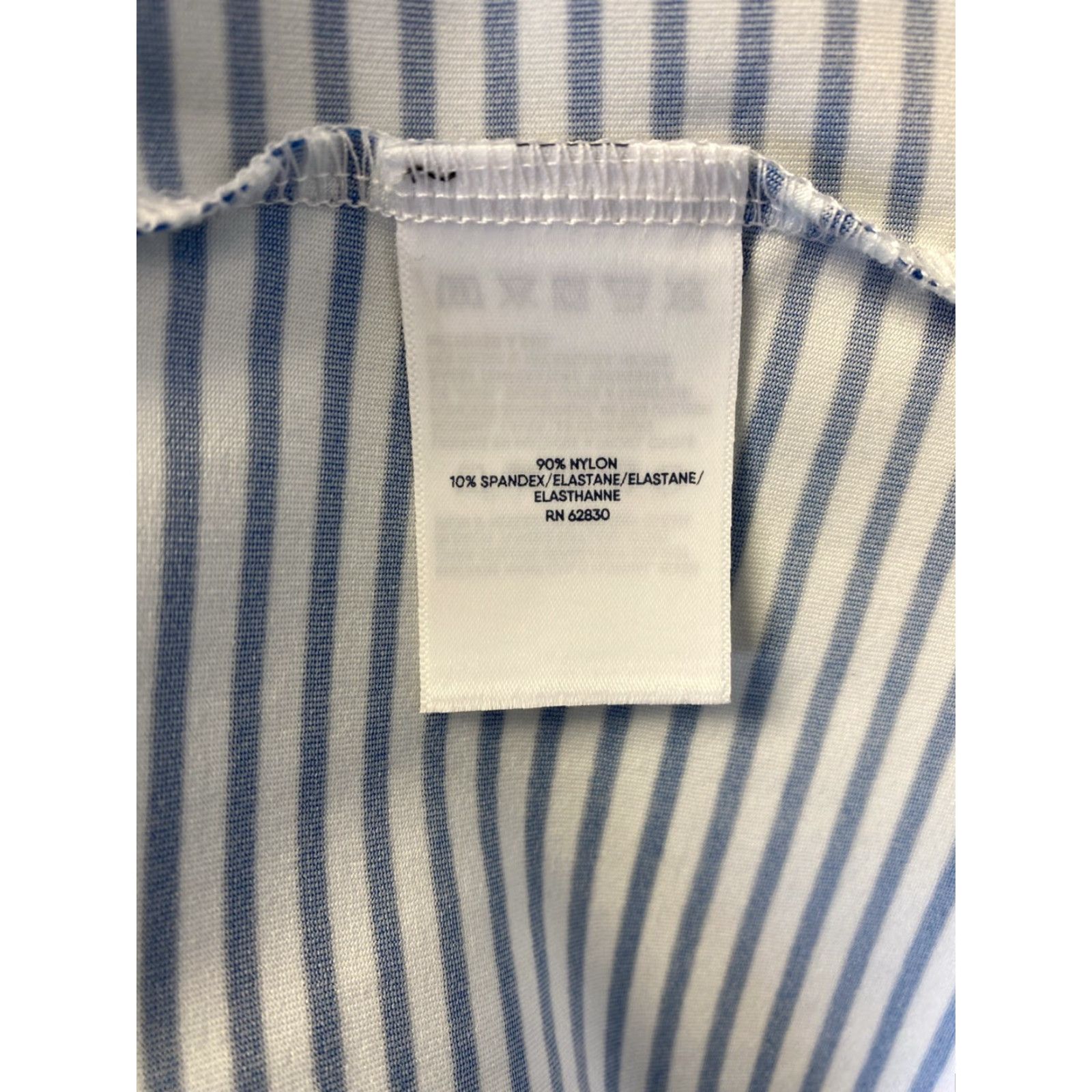 Lands' End VINTAGE Lands' End Active Shirt Woman Casual 3/4 Sleeve Collared Nylon Spandex Blue White Striped M Adults Womens Size M / US 6-8 / IT 42-44 - 6 Thumbnail
