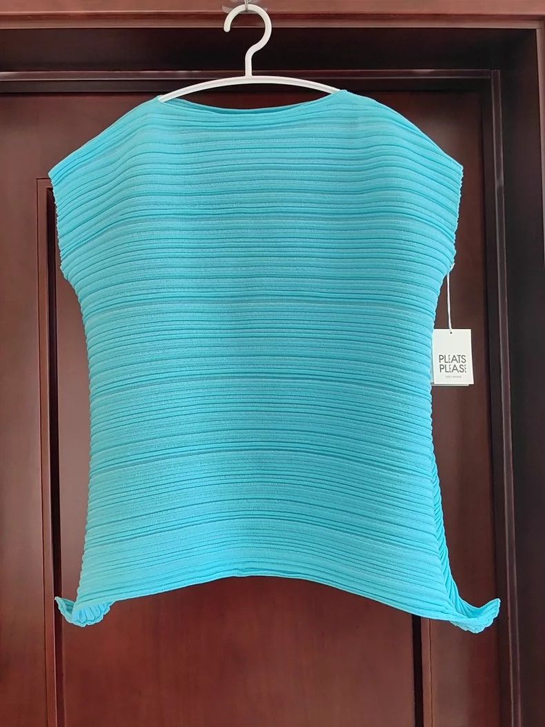 Issey Miyake Issey Miyake size:one size Blue knitted striped top Size S / US 4 / IT 40 - 3 Thumbnail