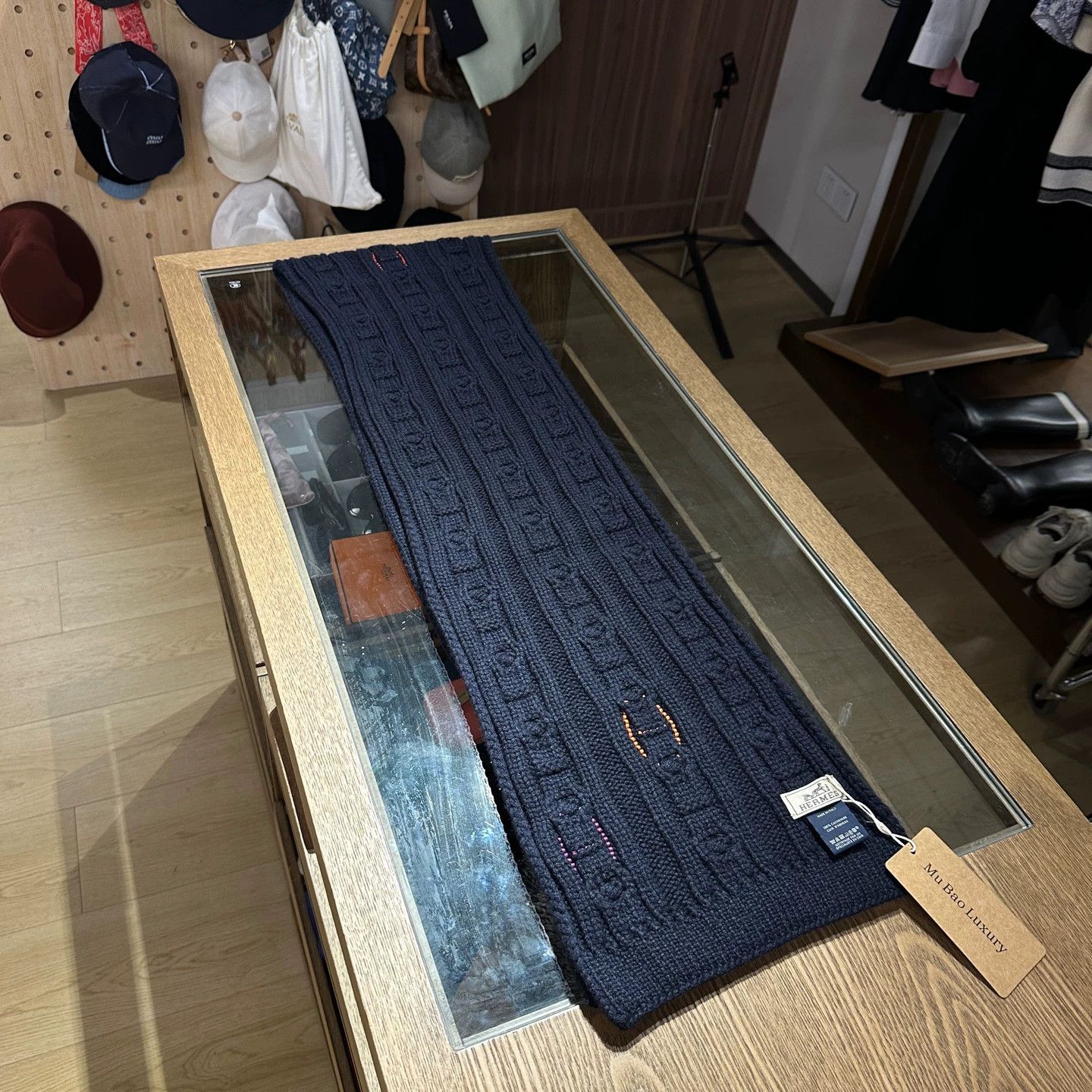 Hermes Hermes All-Over Pig Nose Print Cashmere Scarf 30x200cm Size ONE SIZE - 1 Thumbnail