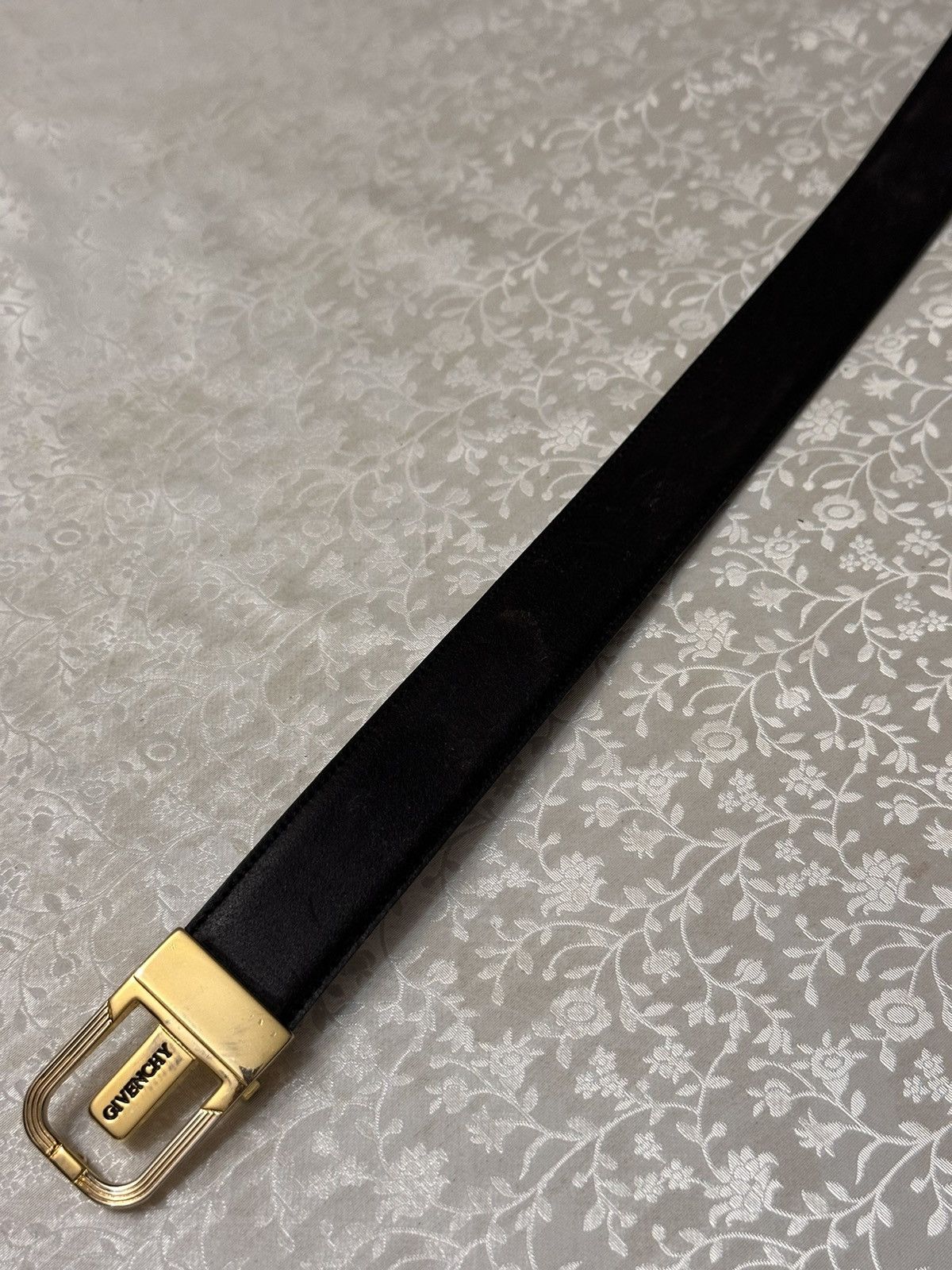 80’s Givenchy Vintage Rarest Gold Buckle Luxury Leather Belt