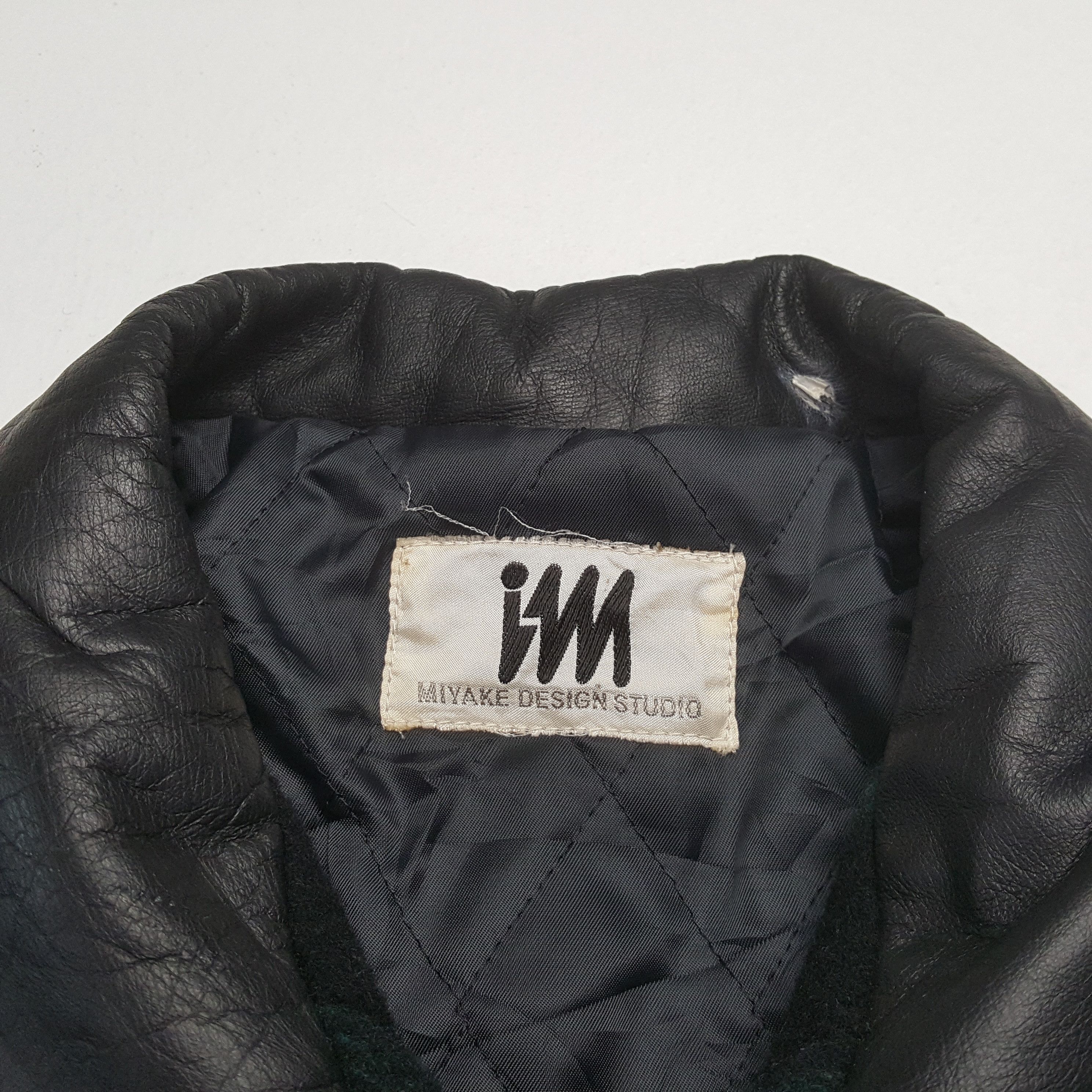Issey Miyake Vintage Issey Miyake Japanese Designer Jacket C308N7 Size US L / EU 52-54 / 3 - 6 Thumbnail