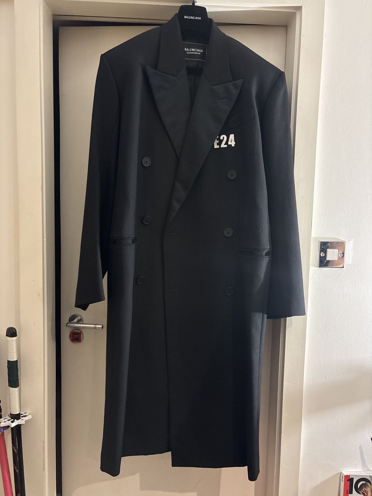 Balenciaga Balenciaga 24 evening wear kanye west 1of1 Size US L / EU 52-54 / 3 - 1 Thumbnail