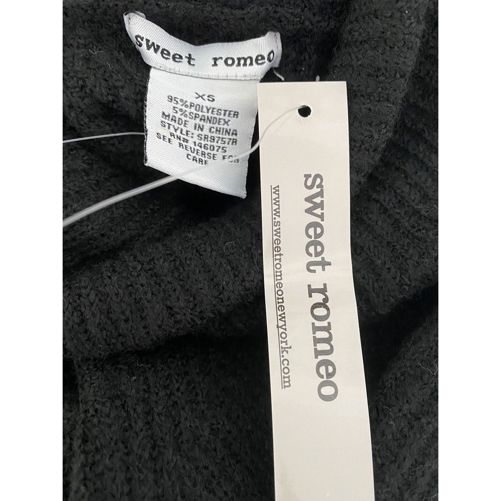 Romeo Gigli SWEET ROMEO Abstract Rib Turtleneck Tunic size XS A003065 Size XS / US 0-2 / IT 36-38 - 6 Thumbnail