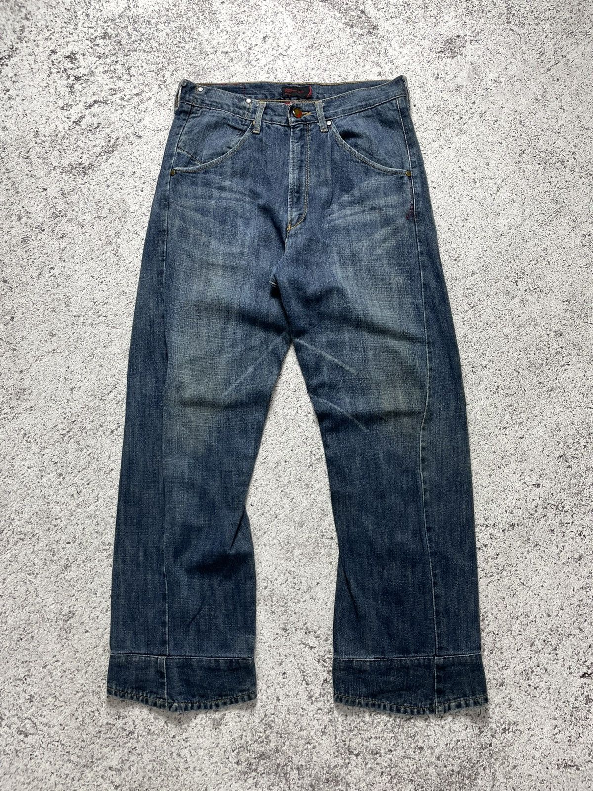 Levi's Vintage Levis Engineered Twisted Jeans Size US 31 - 1 Thumbnail