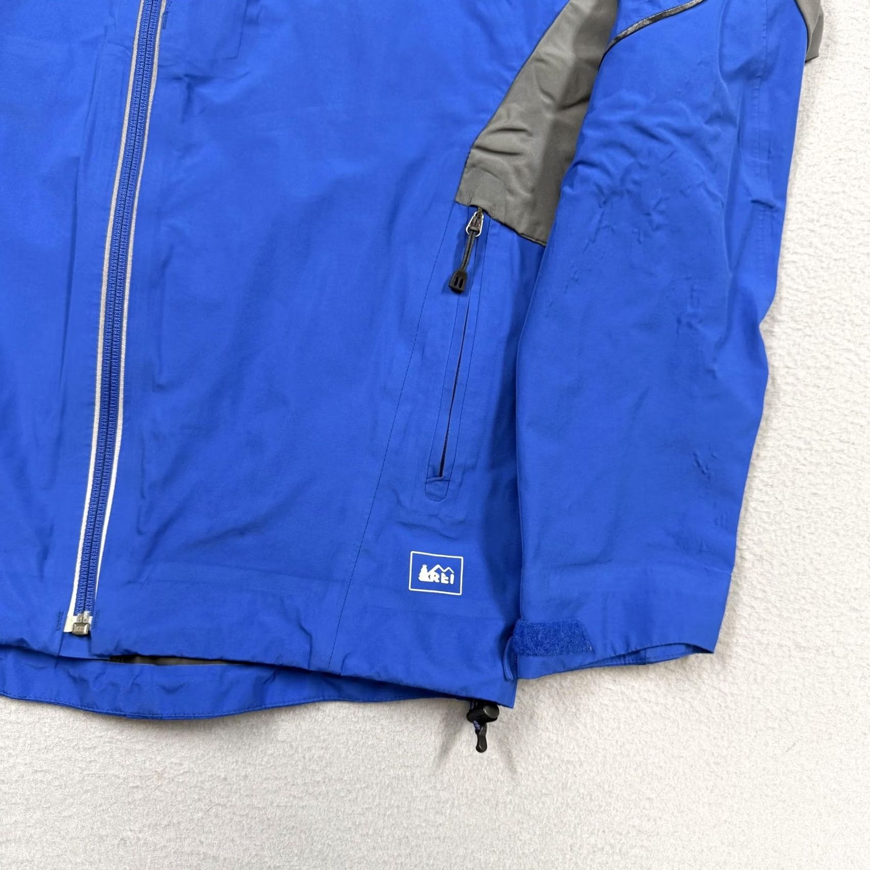 Vintage REI Jacket Mens S Blue Full Zip Windbreaker Waterproof Hiking Size US S / EU 44-46 / 1 - 2 Thumbnail