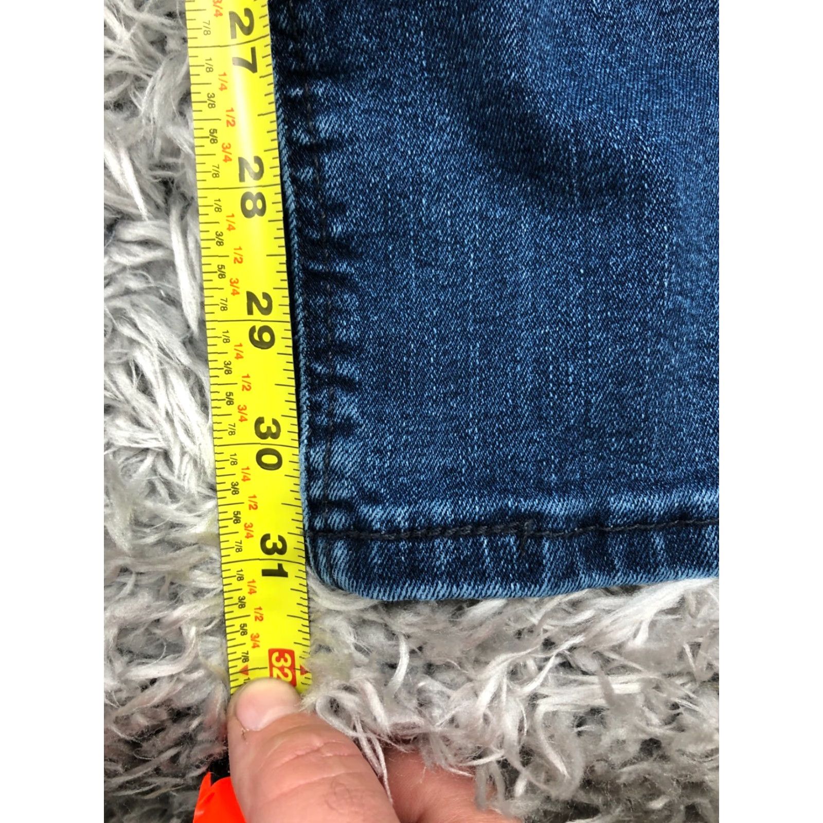Levi's Levi's 541 Athletic Taper Jeans Size 38x32 Mens Mid Rise Medium Wash Blue Jeans Distressed No Authentic N/A Size US 38 / EU 54 - 3 Thumbnail