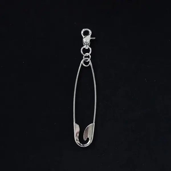 Other Punk Big Safety Pin Metal Pendant Keychain Size ONE SIZE - 2 Thumbnail