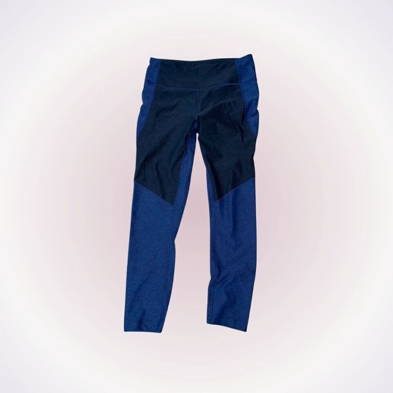 Outdoor Voices Outdoor Voices Navy Blue and Black Cropped Leggings | Sz S Size 27" / US 4 / IT 40 - 1 Thumbnail