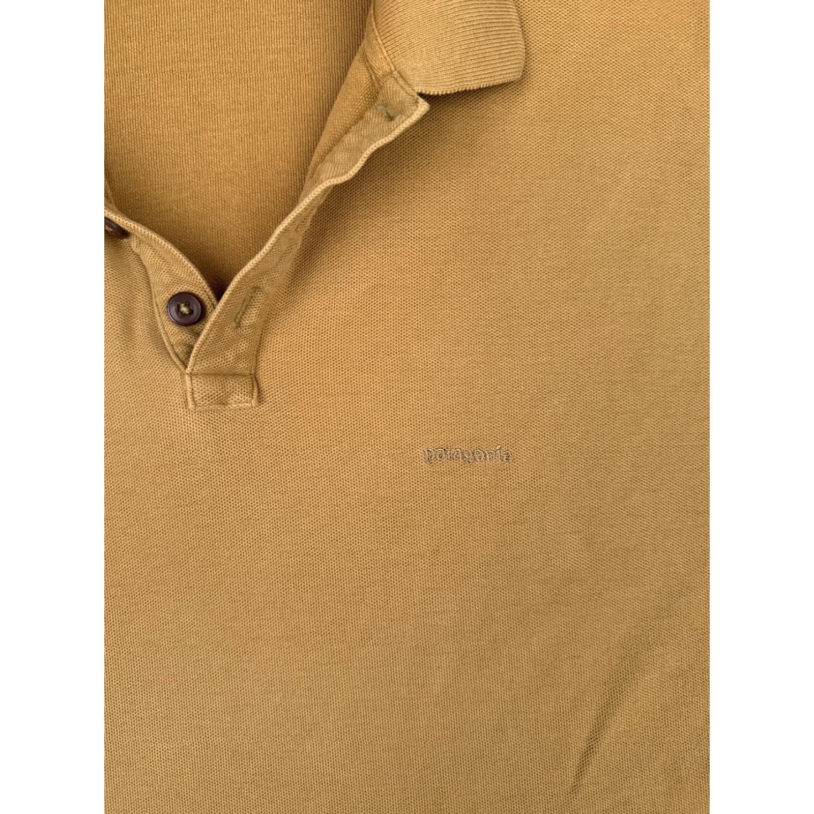 Patagonia Patagonia Polo Shirt Adult XL Beige 100% Cotton Short Sleeve Slim Fit Logo Embroidered Men Shirt Polo Shirt Vintage: No Size US XL / EU 56 / 4 - 6 Thumbnail