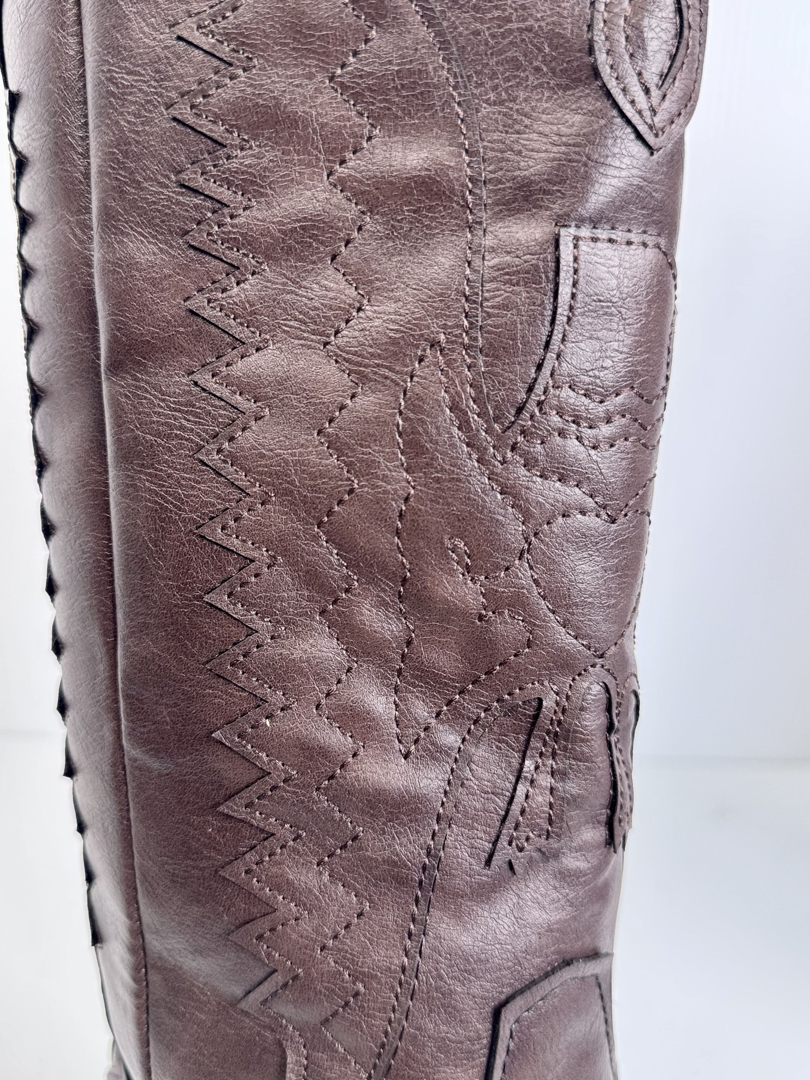 Other Unisex Retro FAUX LEATHER Western Cowboy Boots (45 EU) Size US 14 / EU 47 - 5 Thumbnail