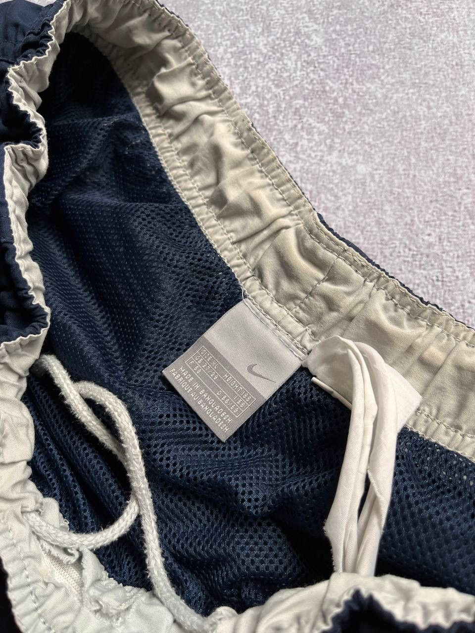Nike × Vintage Vintage Nike Swoosh Nylon Baggy Trackpants Y2K XL Size US 36 / EU 52 - 5 Thumbnail